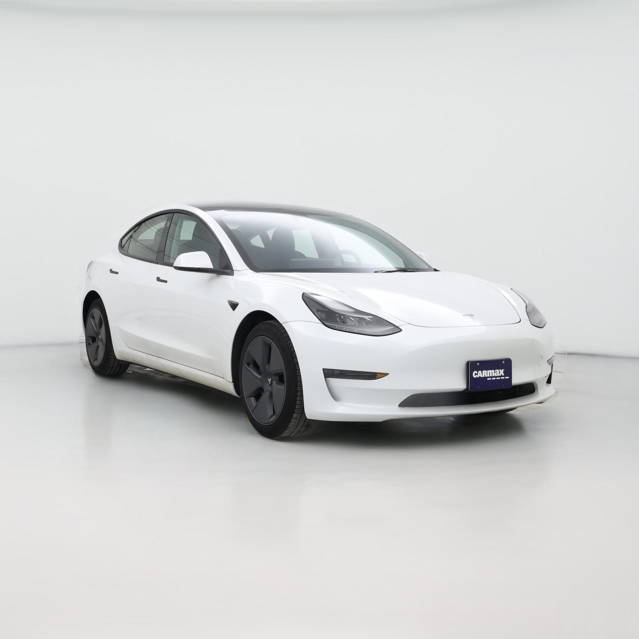 Thumbnail: 2023 Tesla Model 3 - 1