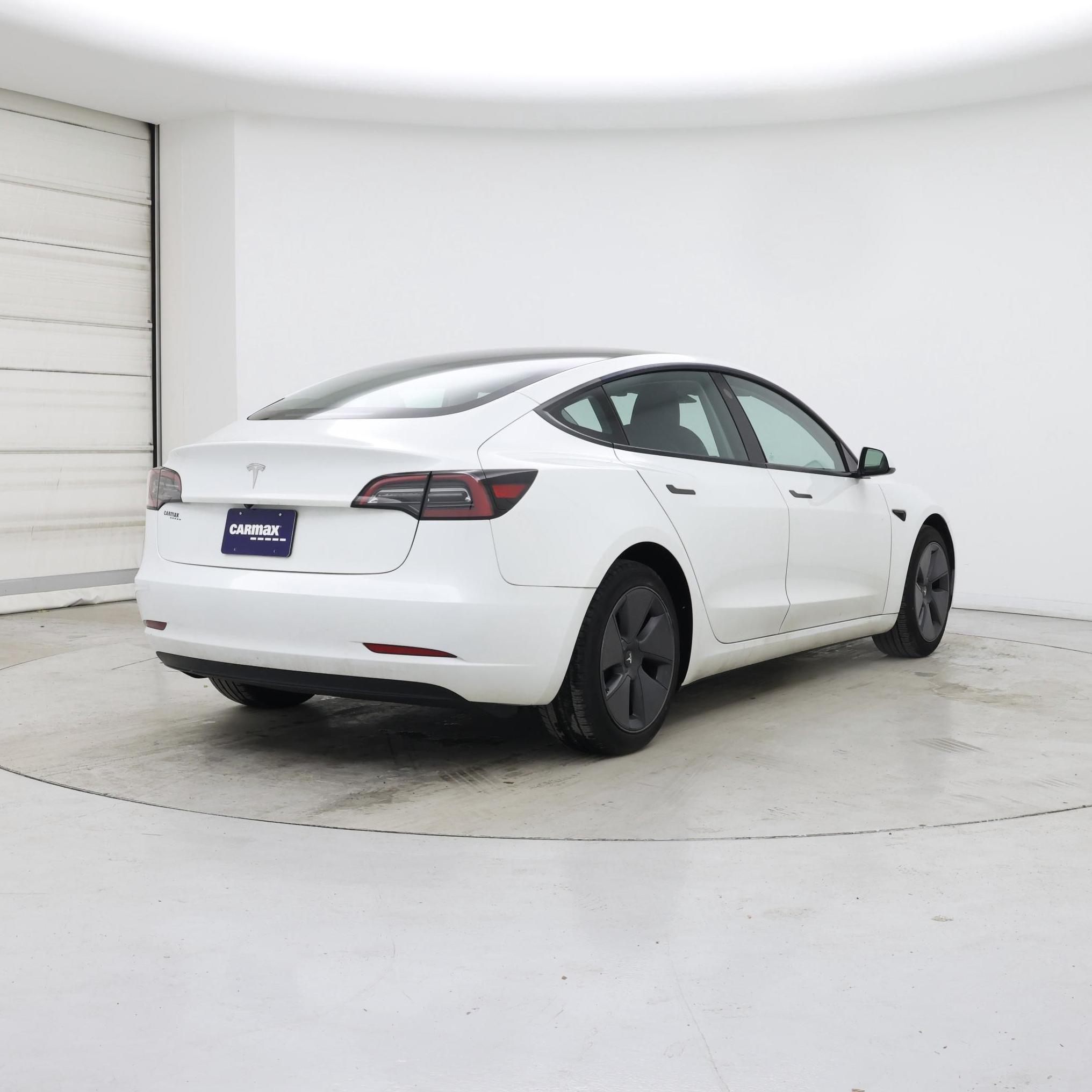 Thumbnail: 2023 Tesla Model 3 - 8