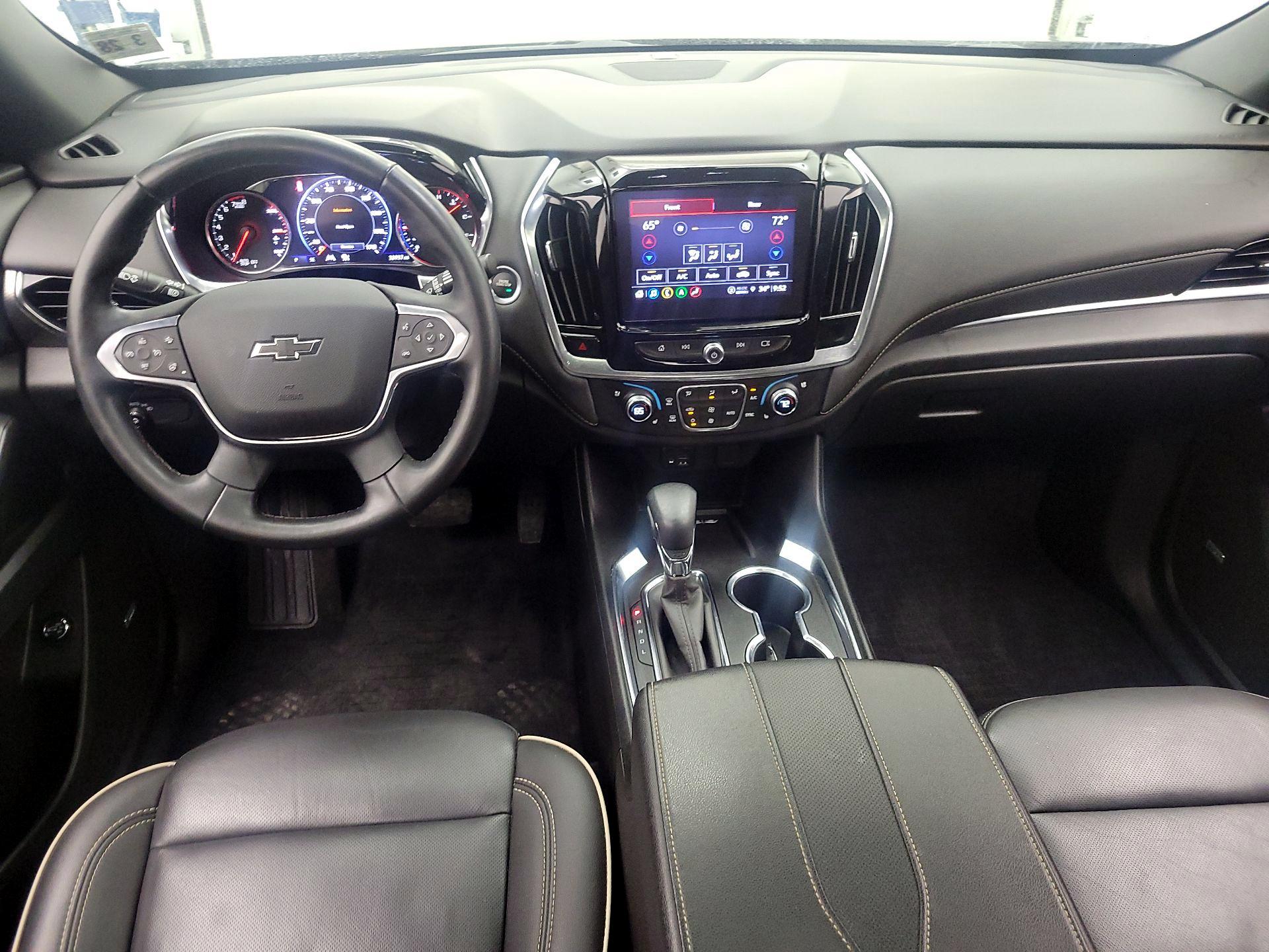 Thumbnail: 2023 Chevrolet Traverse - 9