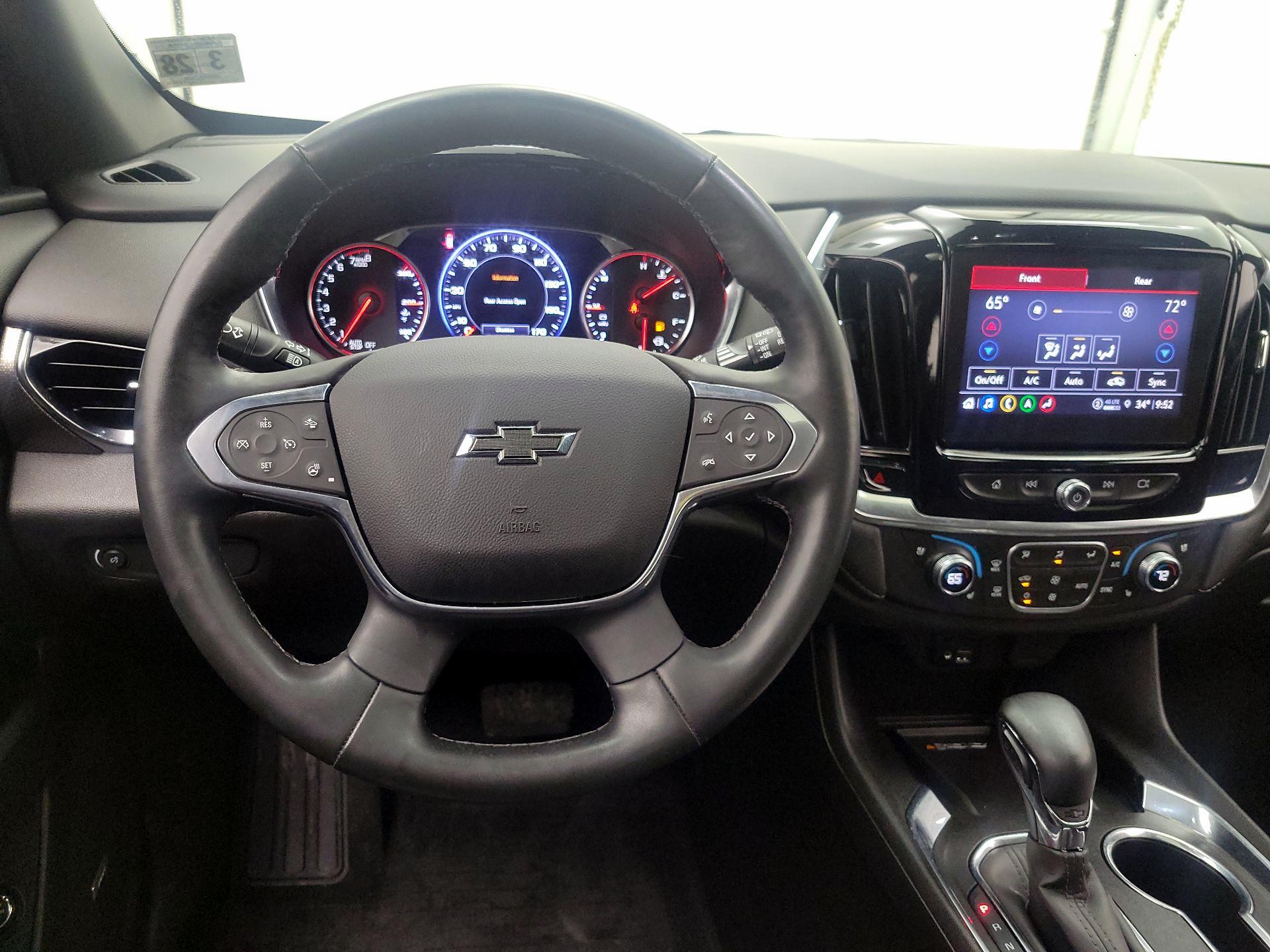 Thumbnail: 2023 Chevrolet Traverse - 10