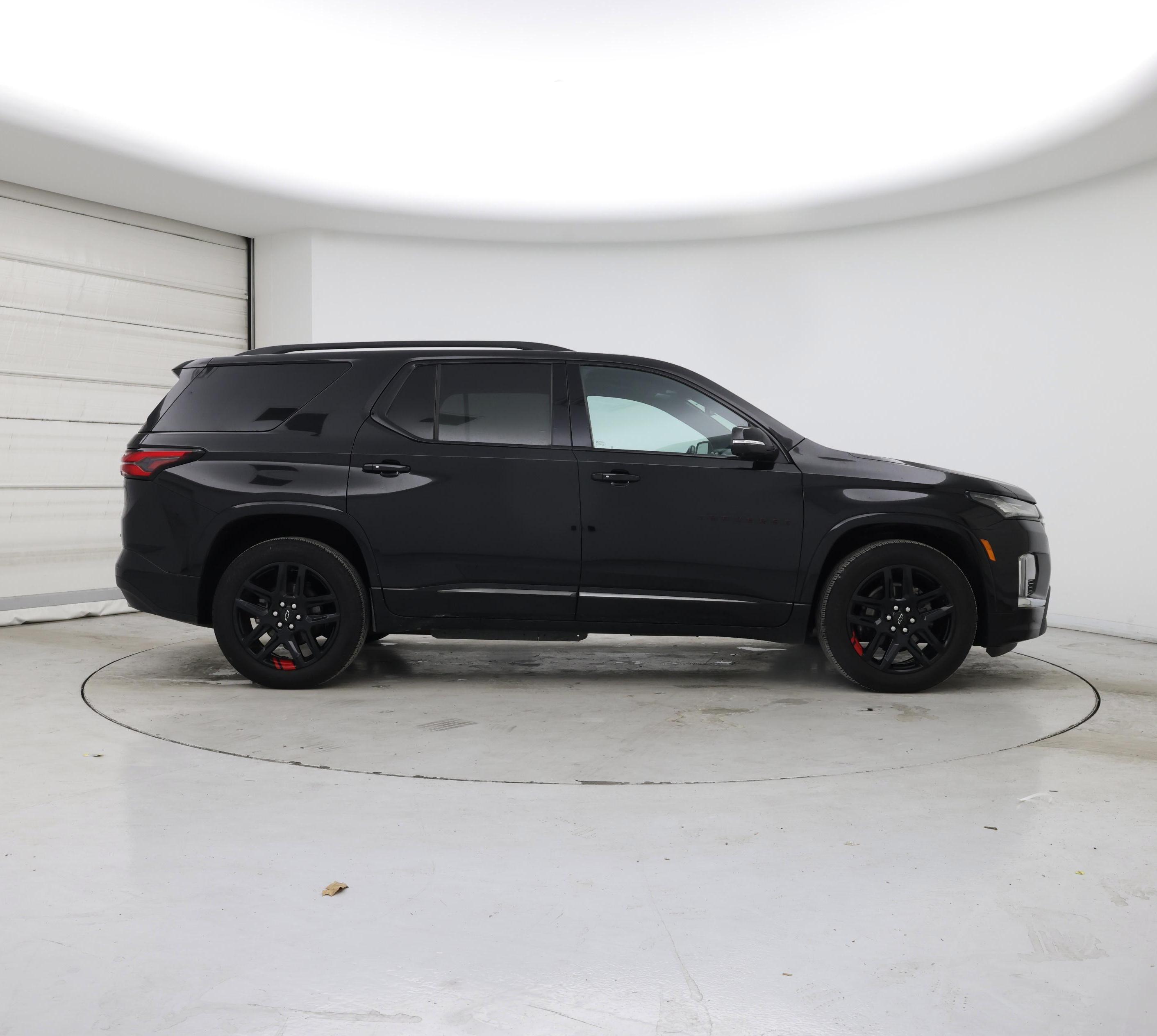 Thumbnail: 2023 Chevrolet Traverse - 7