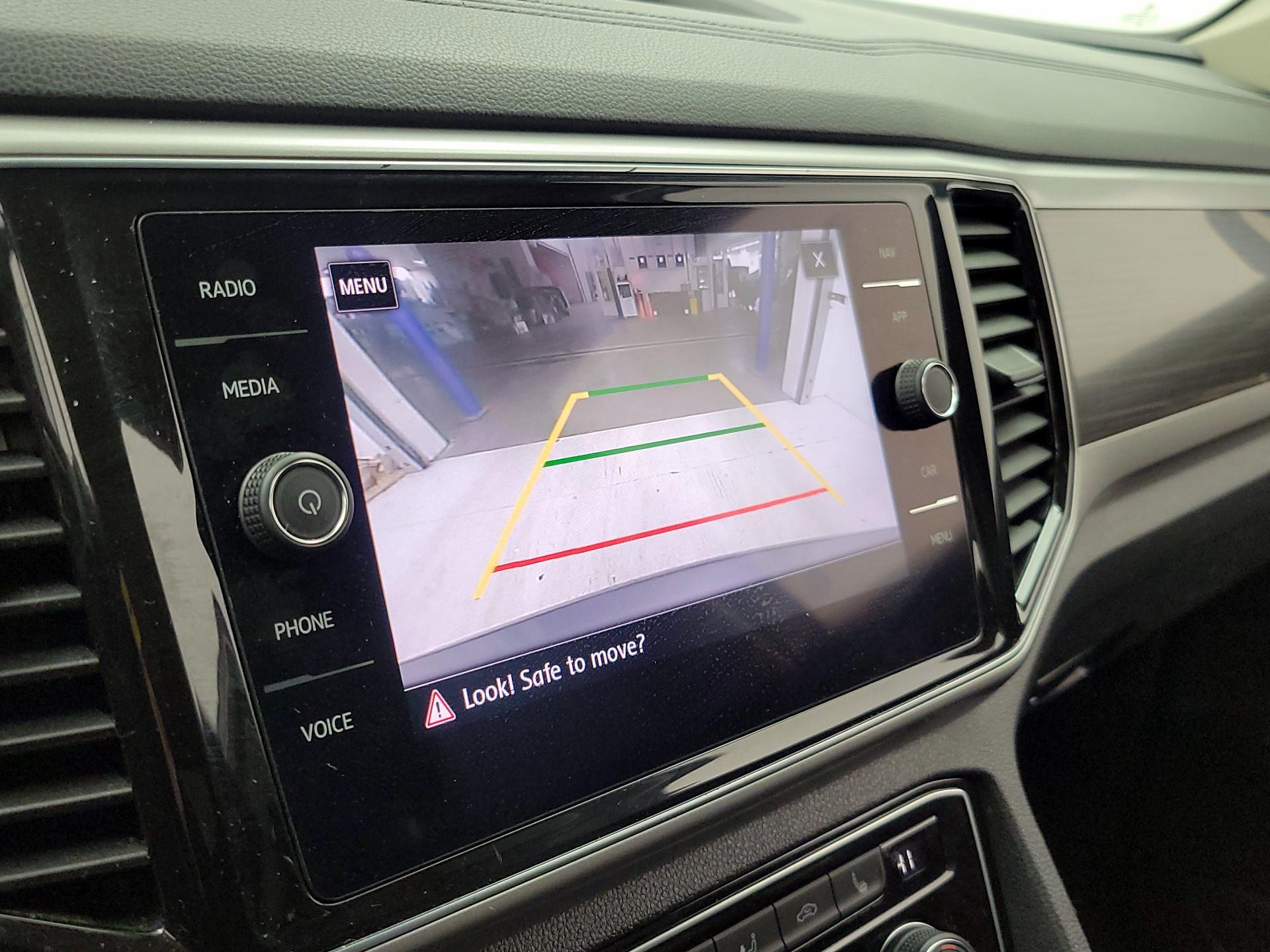 Thumbnail: 2019 Volkswagen Atlas - 15