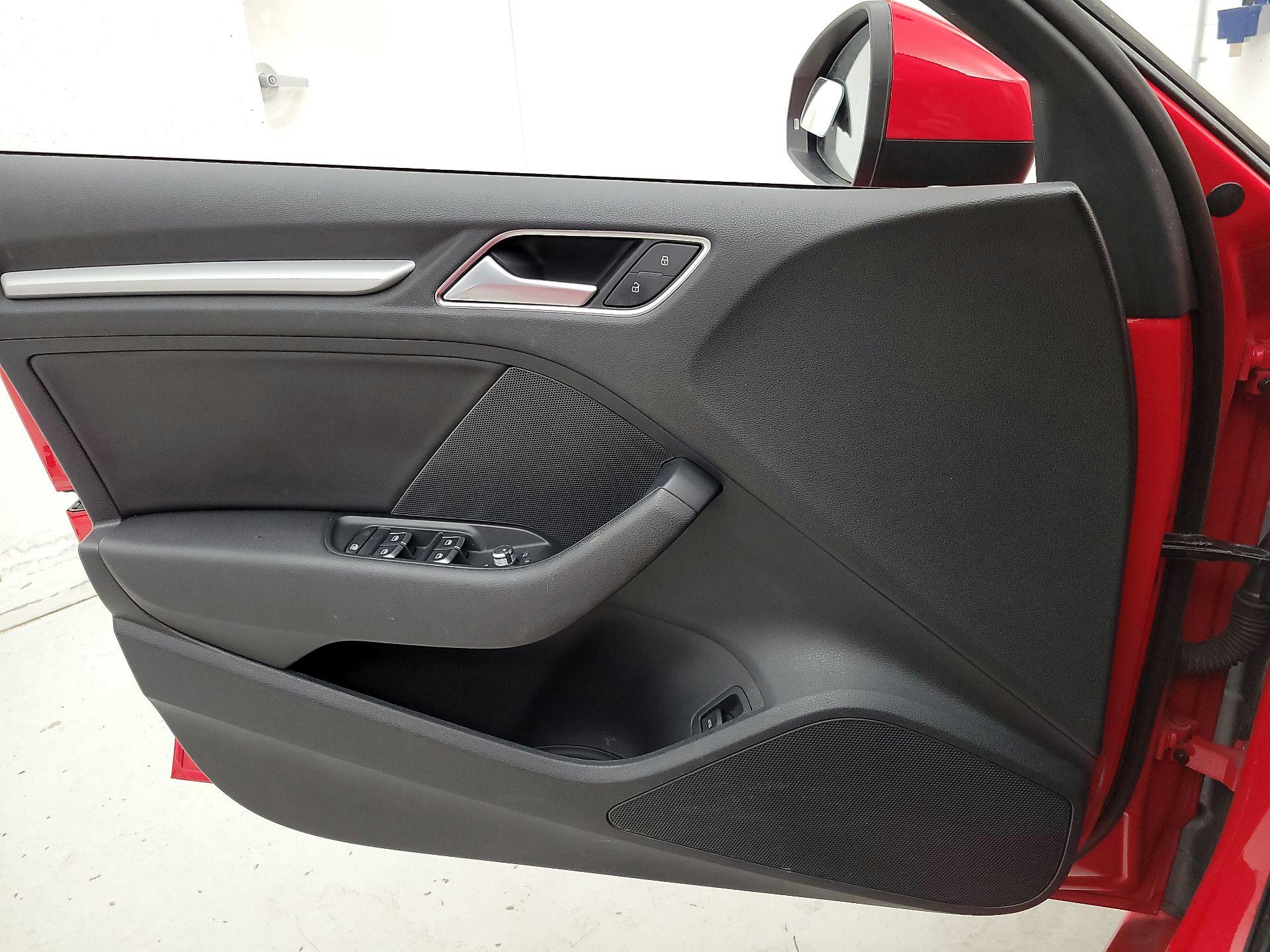 Thumbnail: 2016 Audi A3 - 12