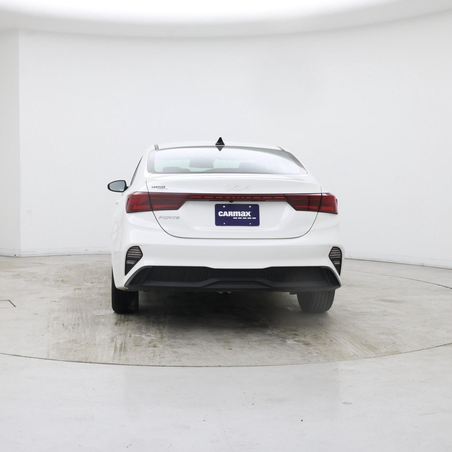 Thumbnail: 2022 Kia Forte - 6