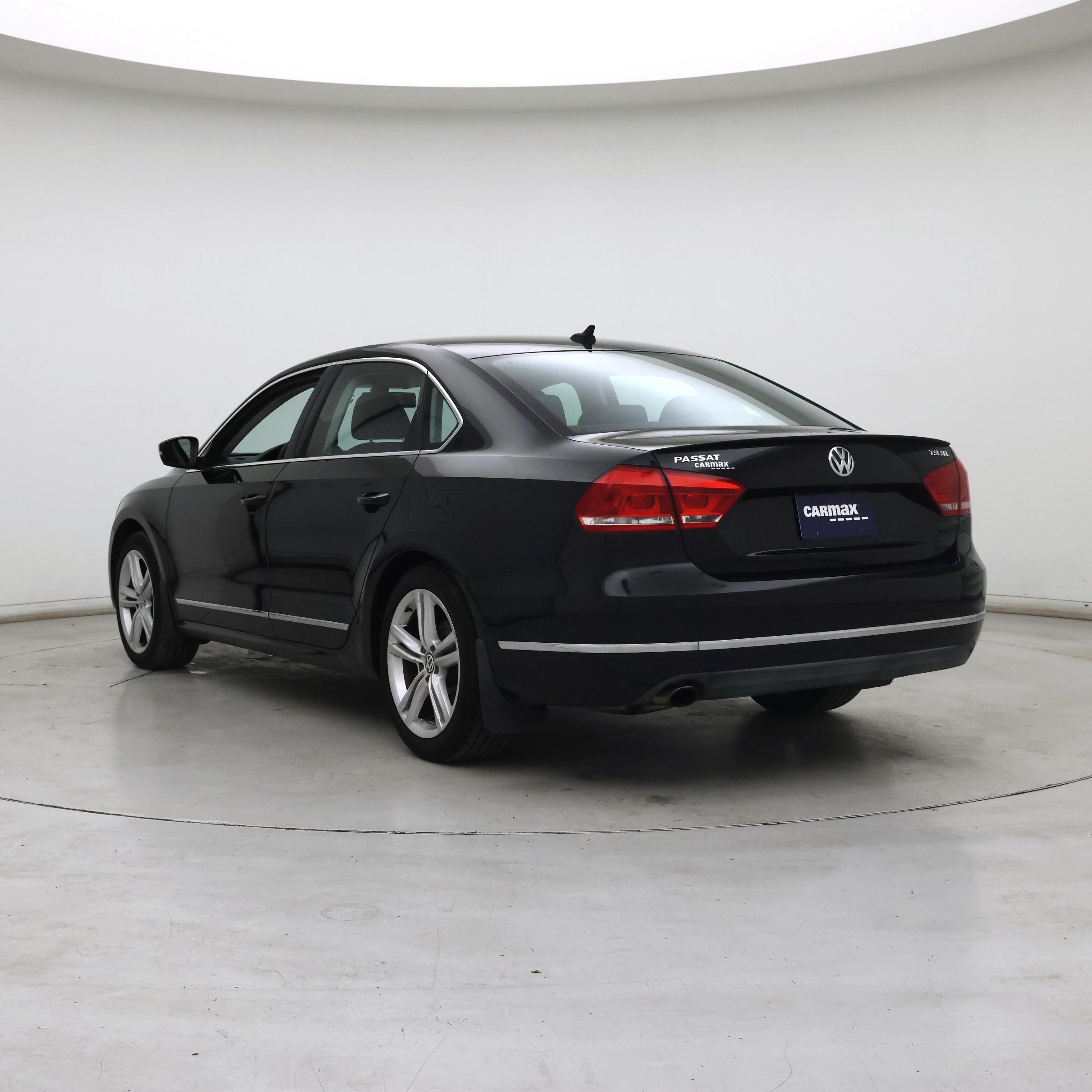 Thumbnail: 2015 Volkswagen Passat - 2