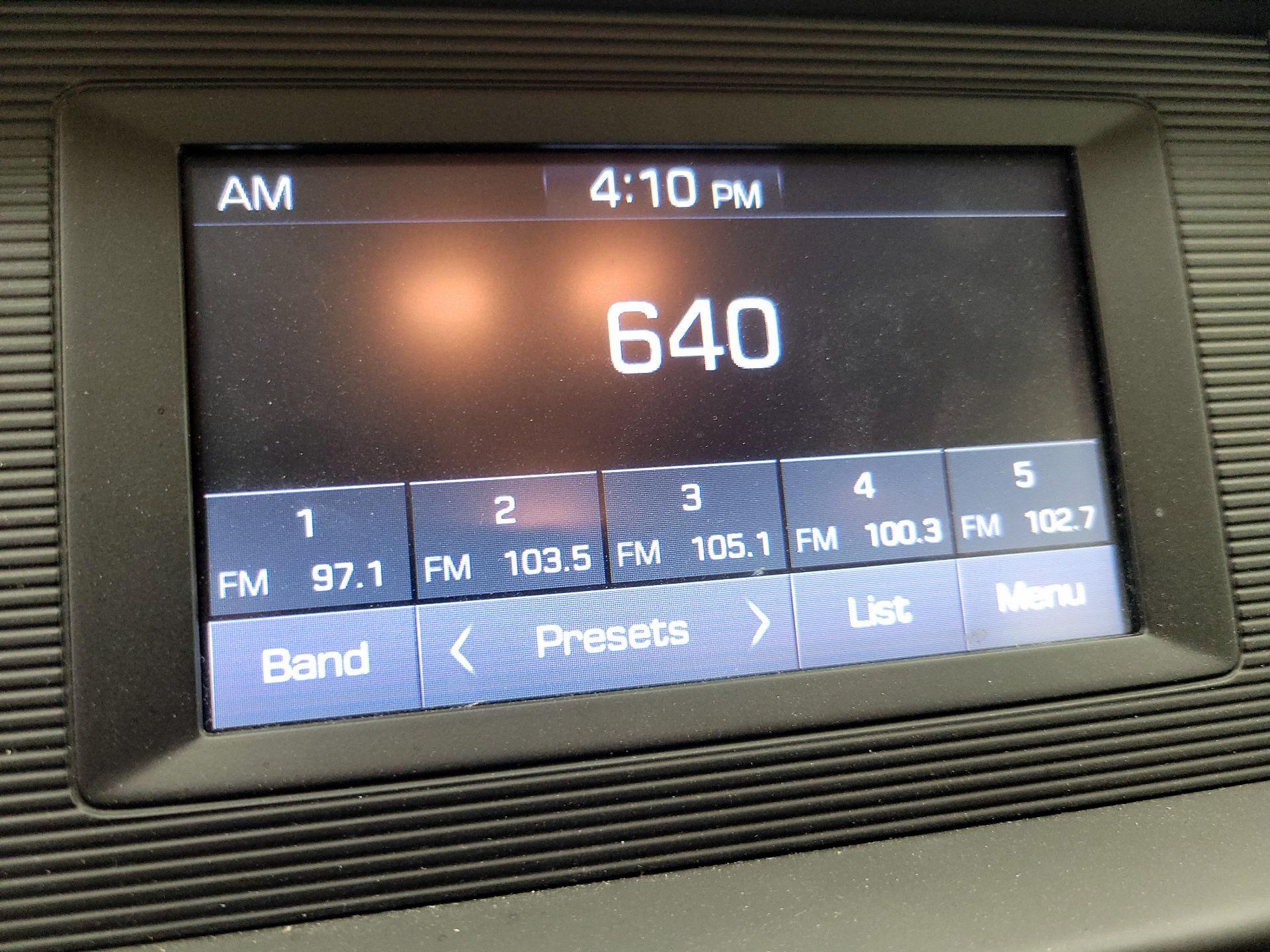 Thumbnail: 2019 Hyundai Elantra - 15