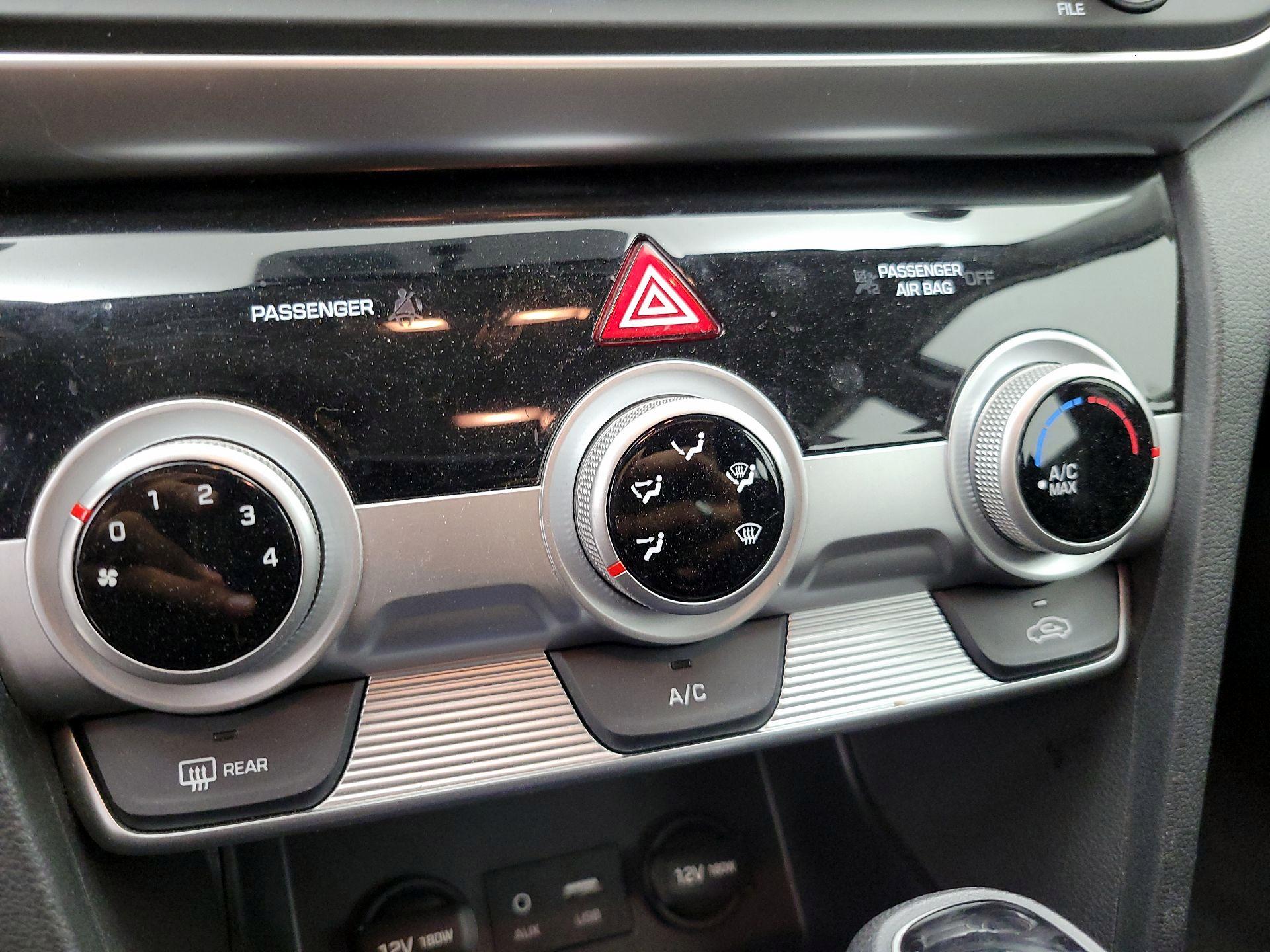 Thumbnail: 2019 Hyundai Elantra - 16