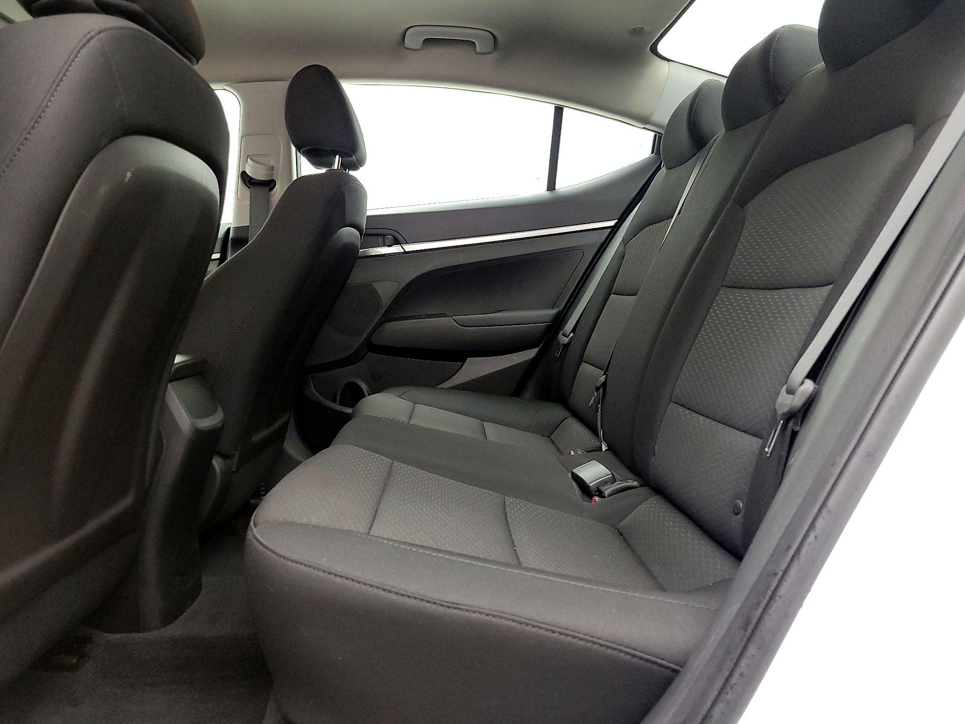 Thumbnail: 2019 Hyundai Elantra - 19