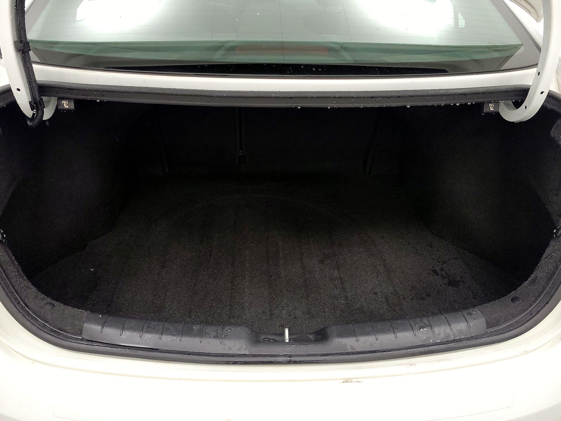 Thumbnail: 2019 Hyundai Elantra - 20