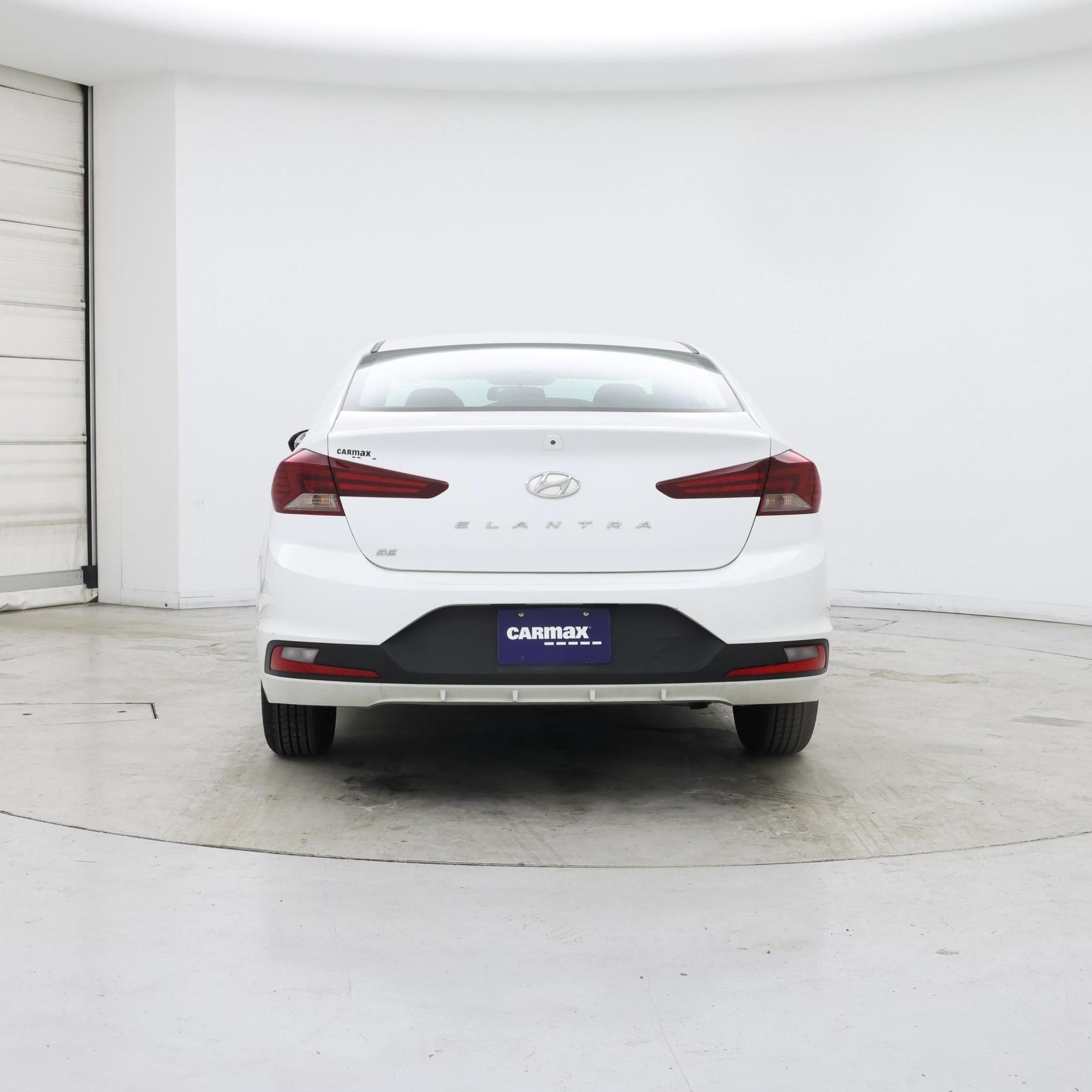 Thumbnail: 2019 Hyundai Elantra - 6