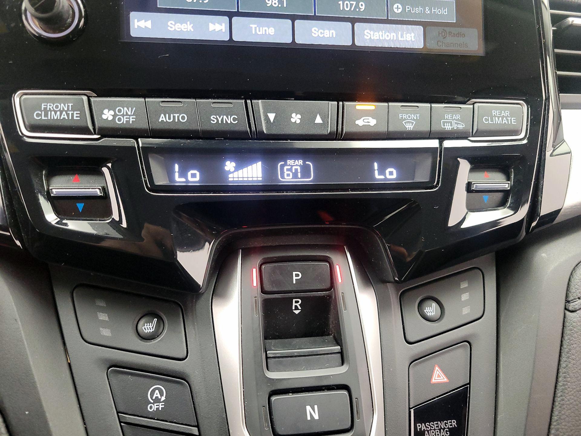 Thumbnail: 2023 Honda Odyssey - 16