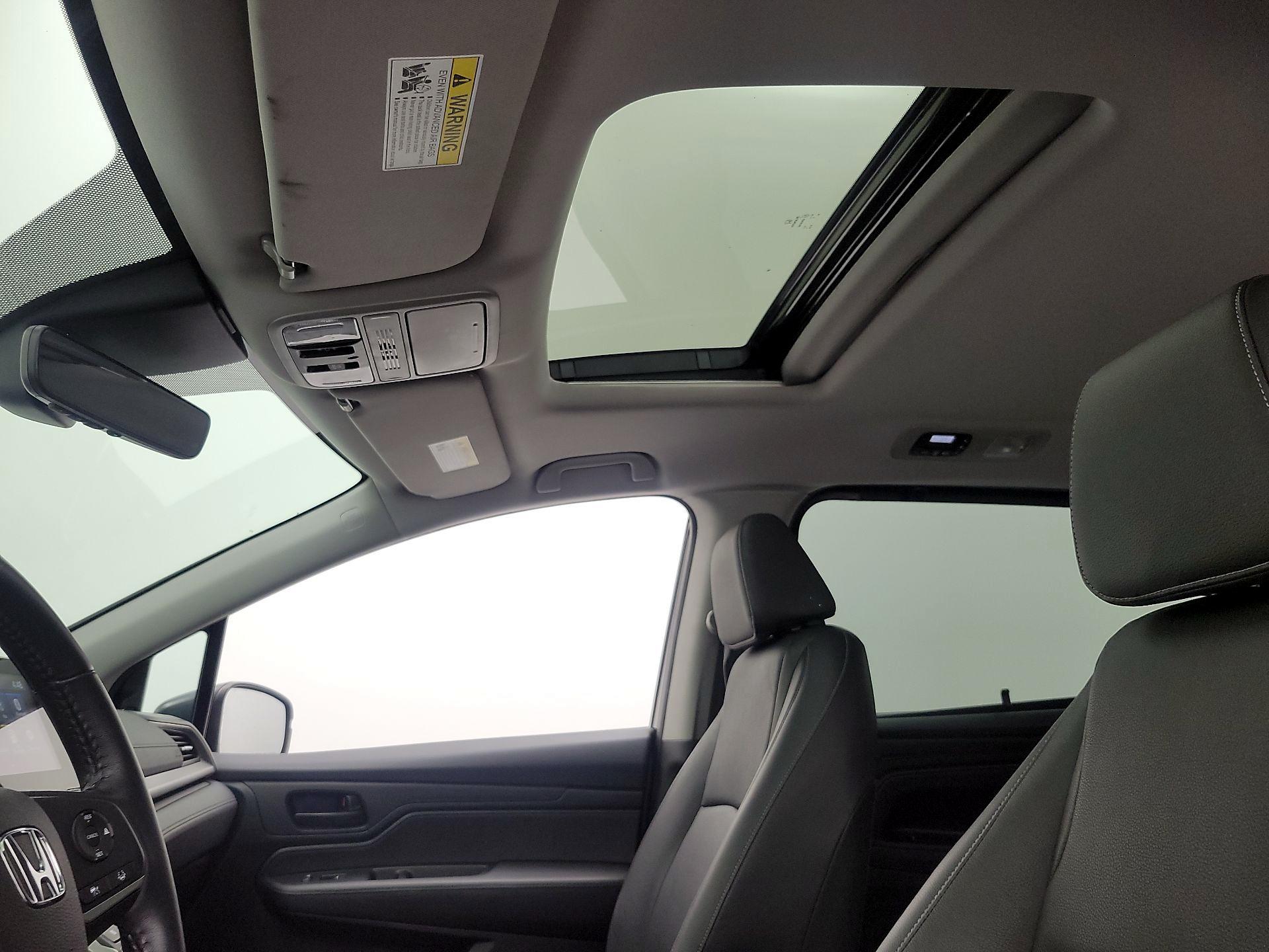 Thumbnail: 2023 Honda Odyssey - 19