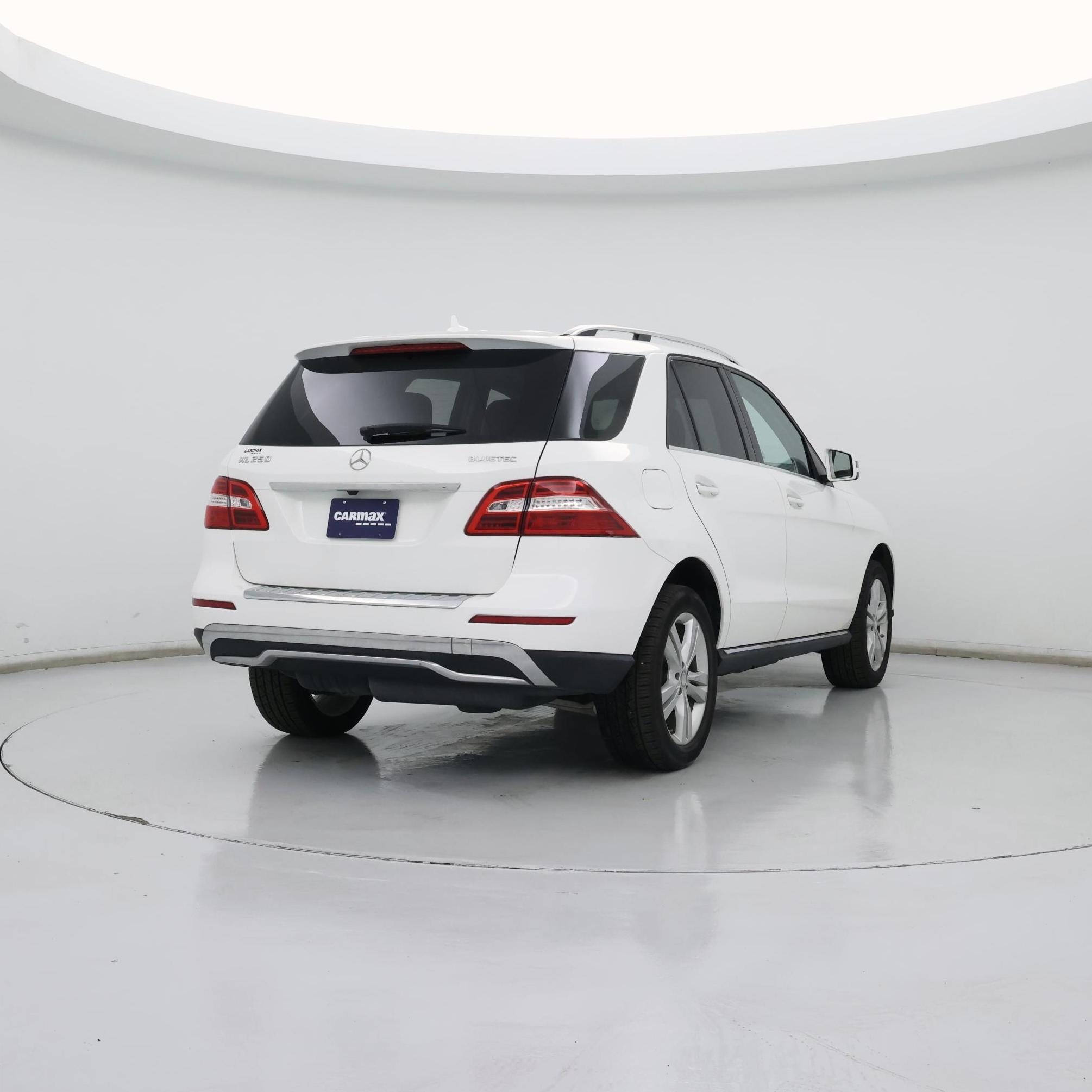 Thumbnail: 2015 Mercedes-Benz M-Class - 8