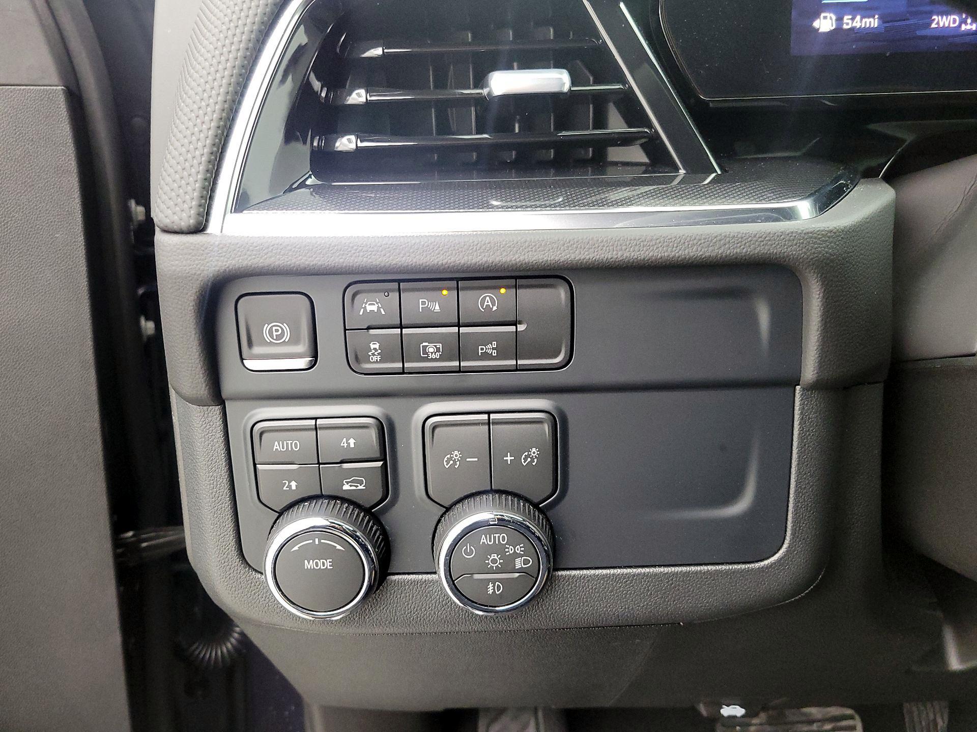 Thumbnail: 2026 Chevrolet Tahoe - 13