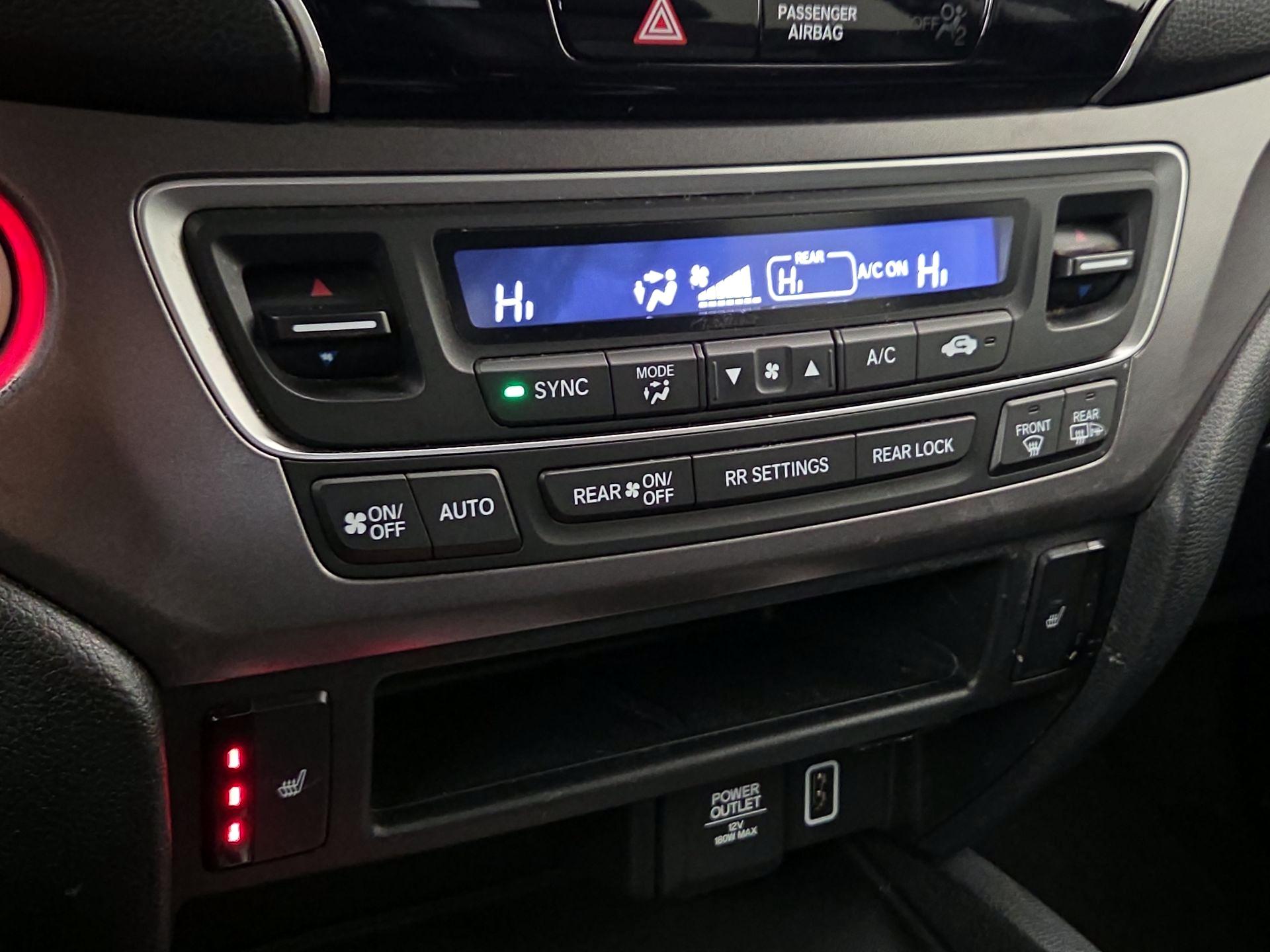 Thumbnail: 2021 Honda Pilot - 16