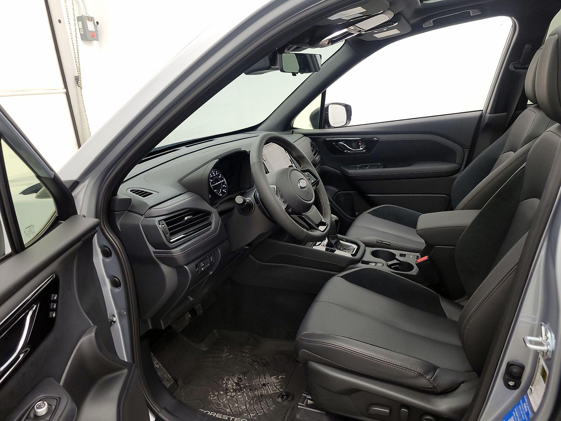 Thumbnail: 2025 Subaru Forester - 11