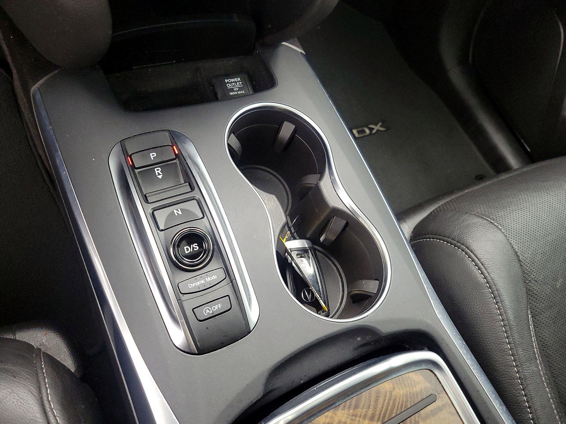 Thumbnail: 2020 Acura MDX - 17