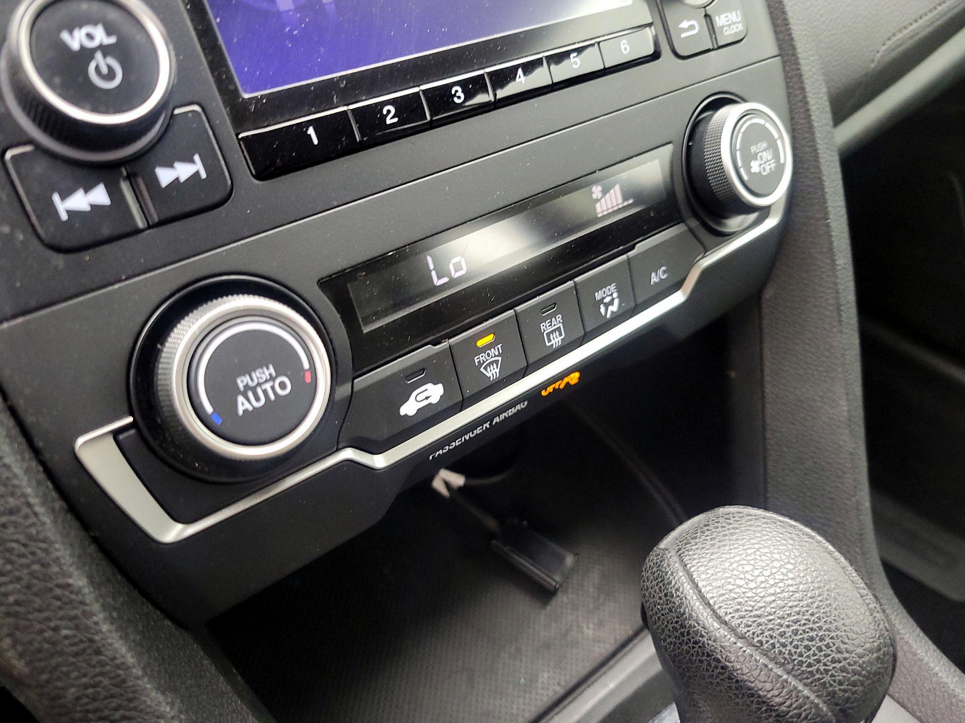 Thumbnail: 2019 Honda Civic - 16