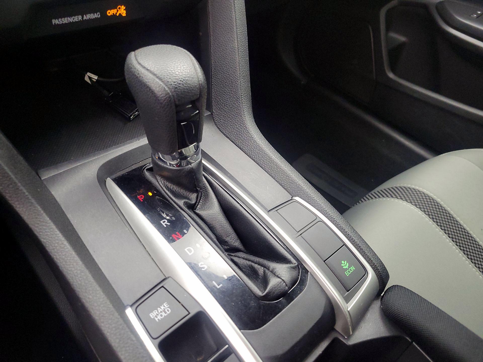 Thumbnail: 2019 Honda Civic - 17