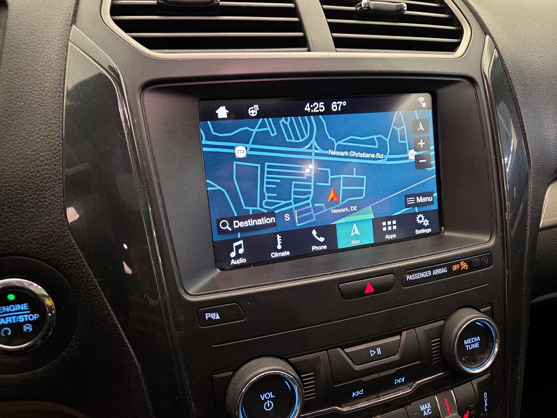 Thumbnail: 2019 Ford Explorer - 14