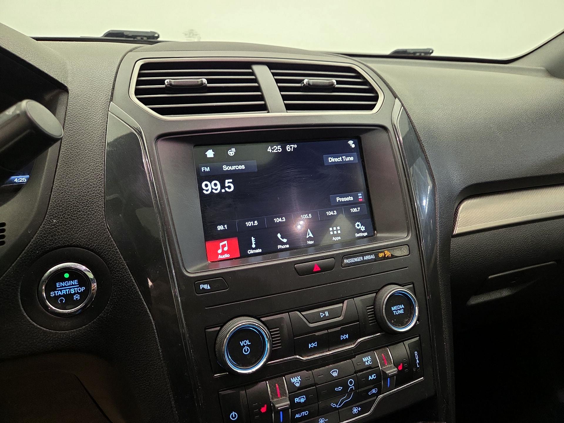 Thumbnail: 2019 Ford Explorer - 16