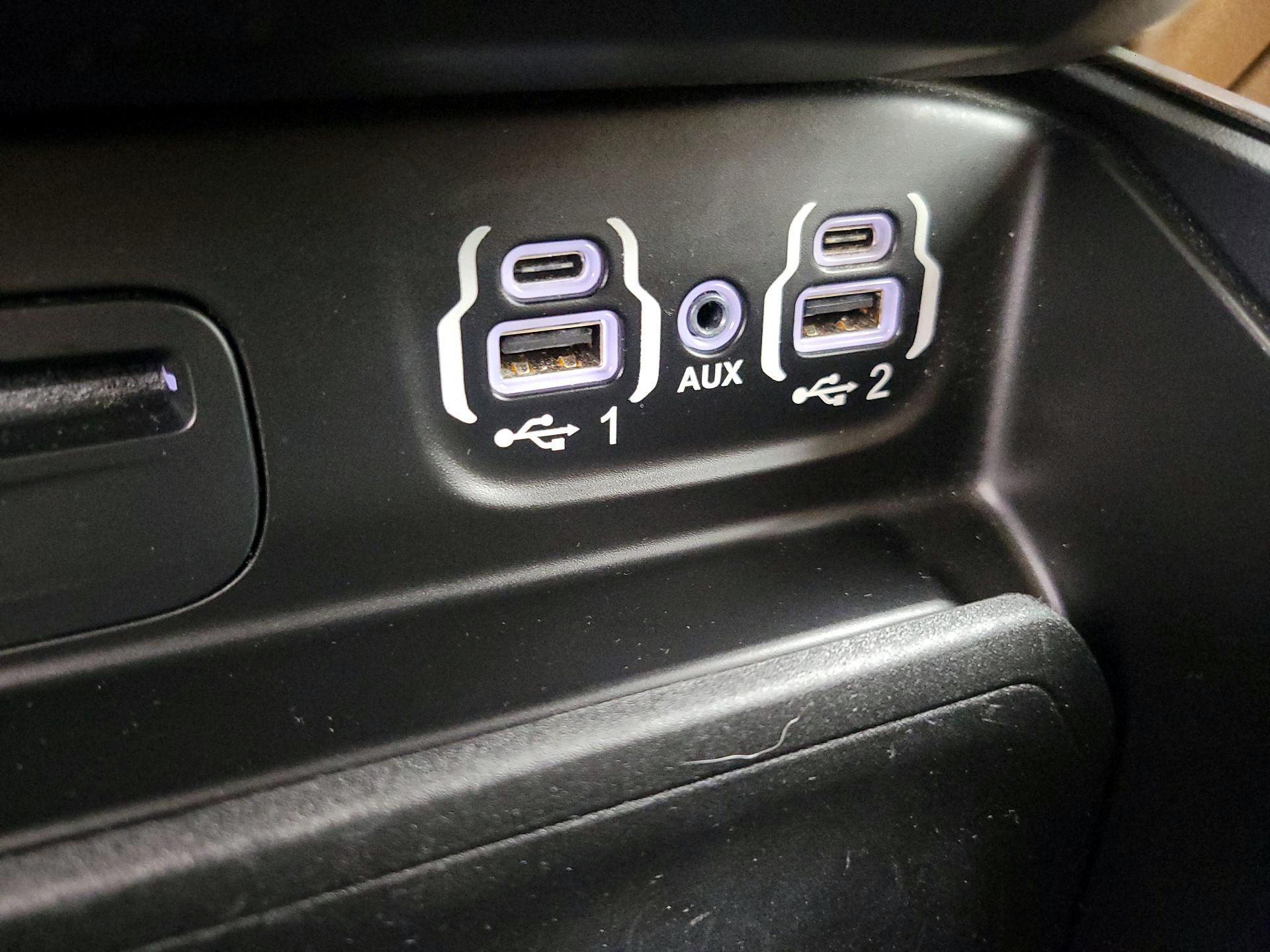 Thumbnail: 2019 RAM 1500 - 19