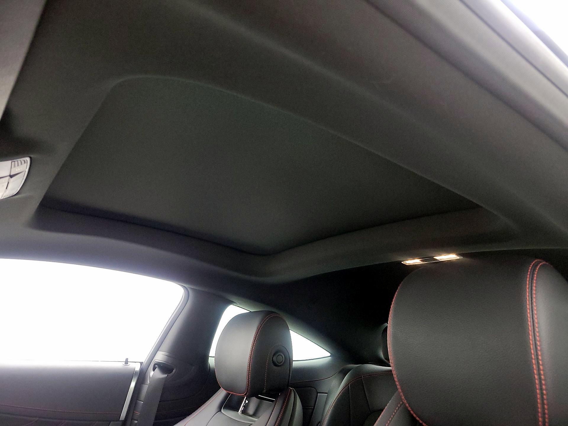 Thumbnail: 2018 Mercedes-Benz C-Class - 19