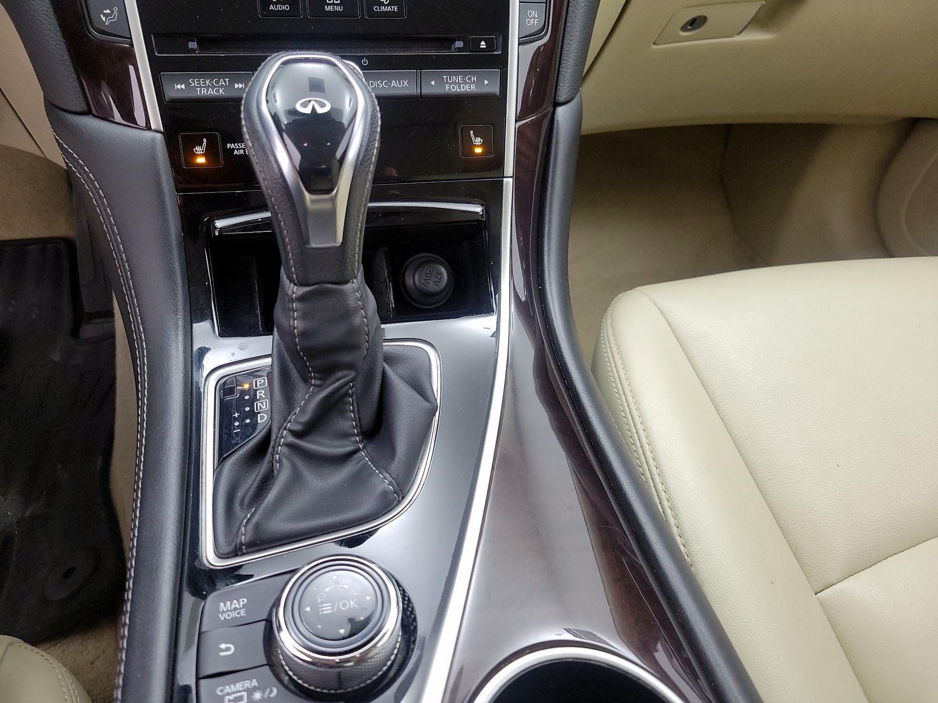 Thumbnail: 2019 INFINITI Q50 - 18