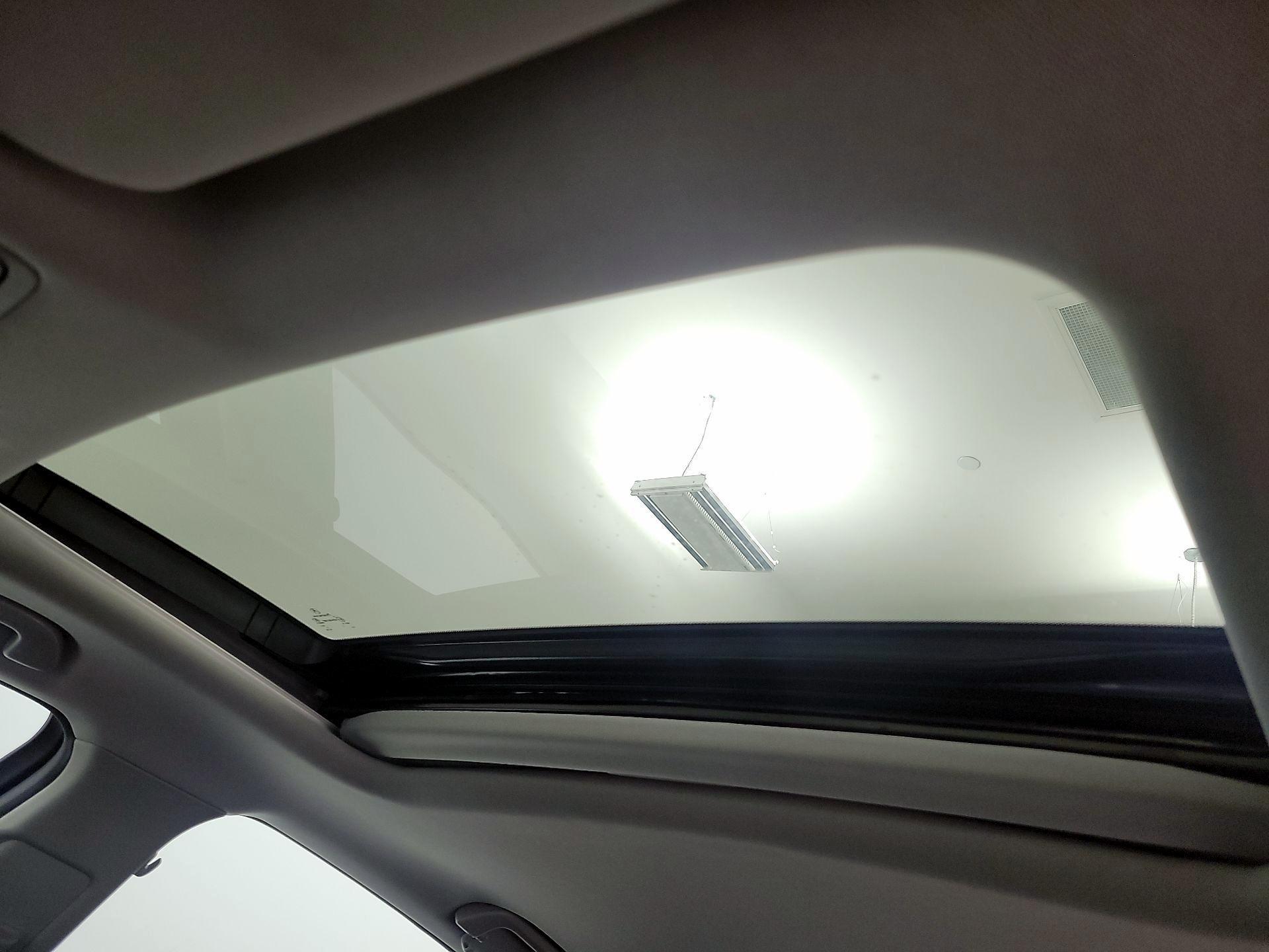 Thumbnail: 2016 Acura TLX - 20