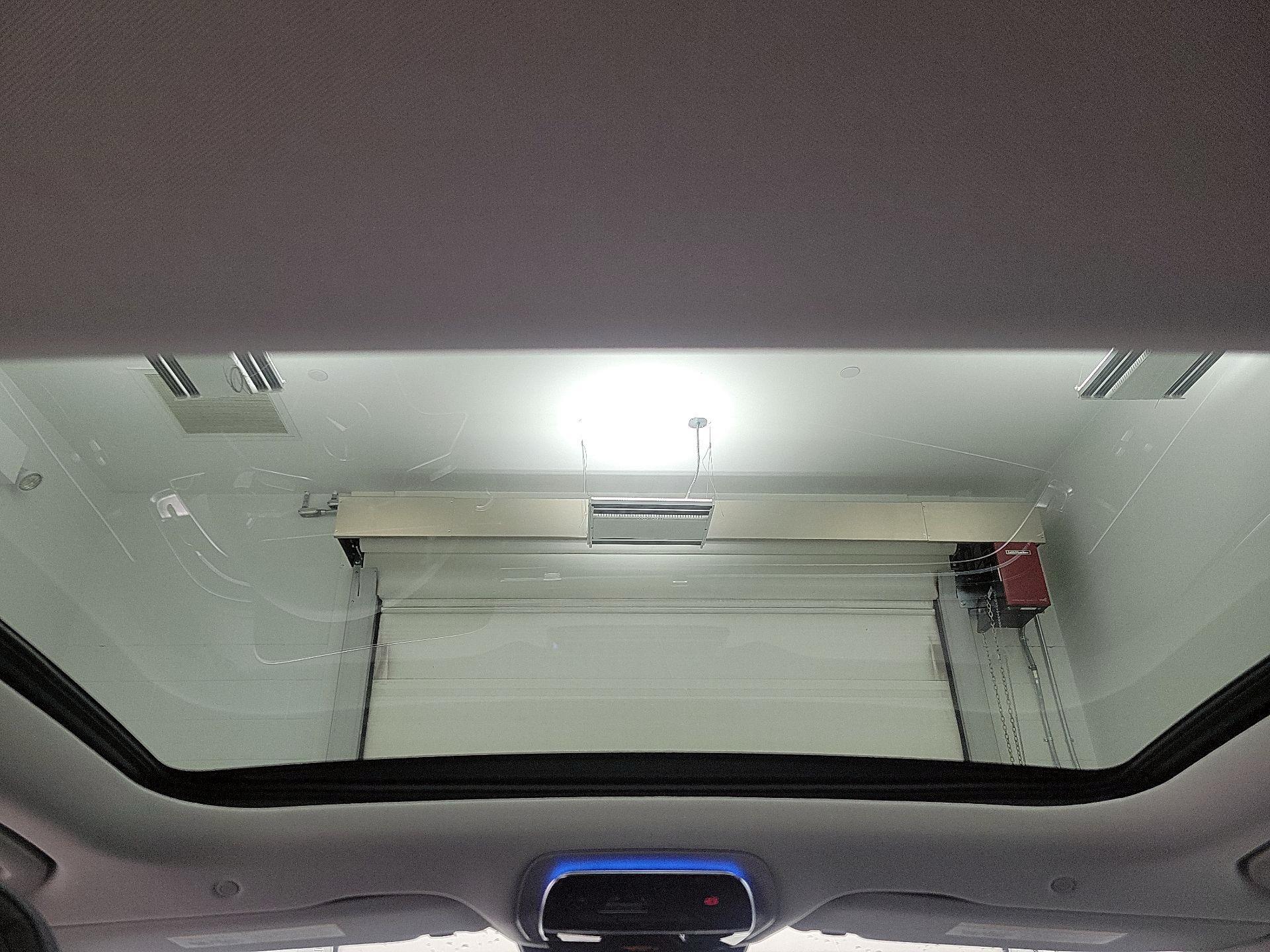 Thumbnail: 2025 Mercedes-Benz E-Class - 19