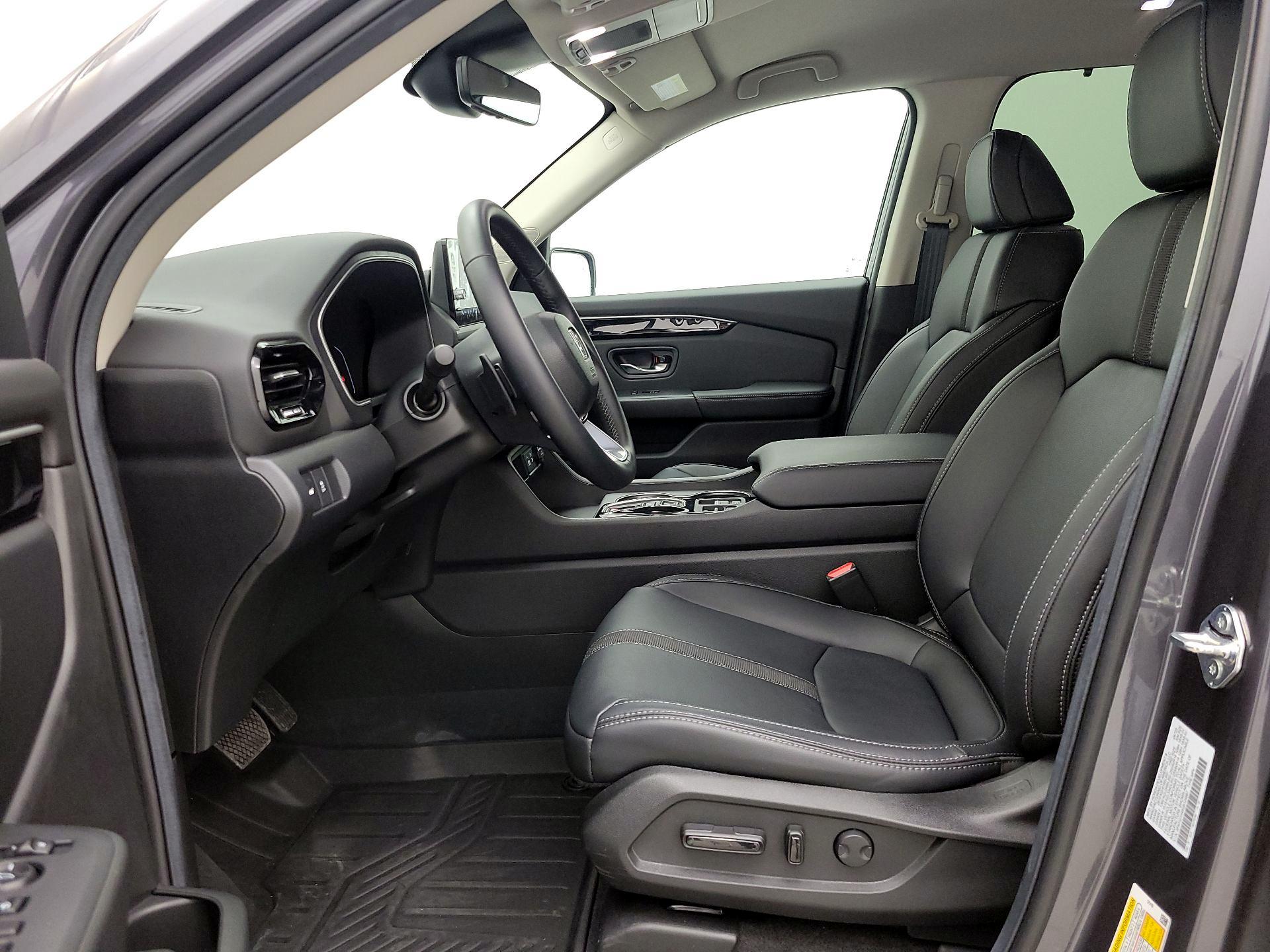 Thumbnail: 2025 Honda Pilot - 11