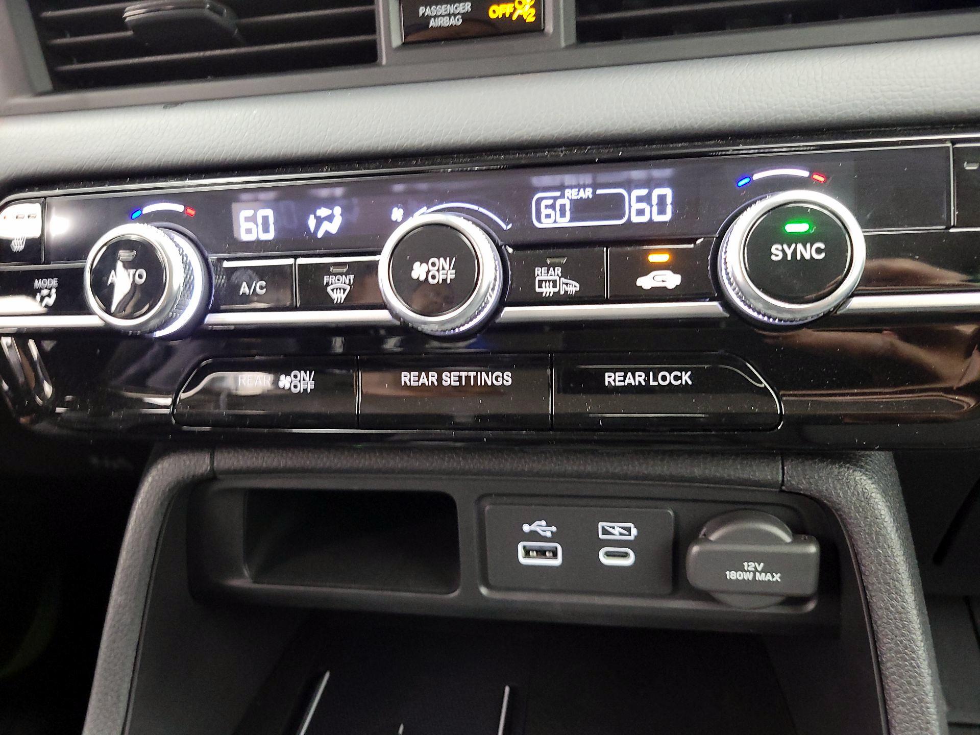 Thumbnail: 2025 Honda Pilot - 16