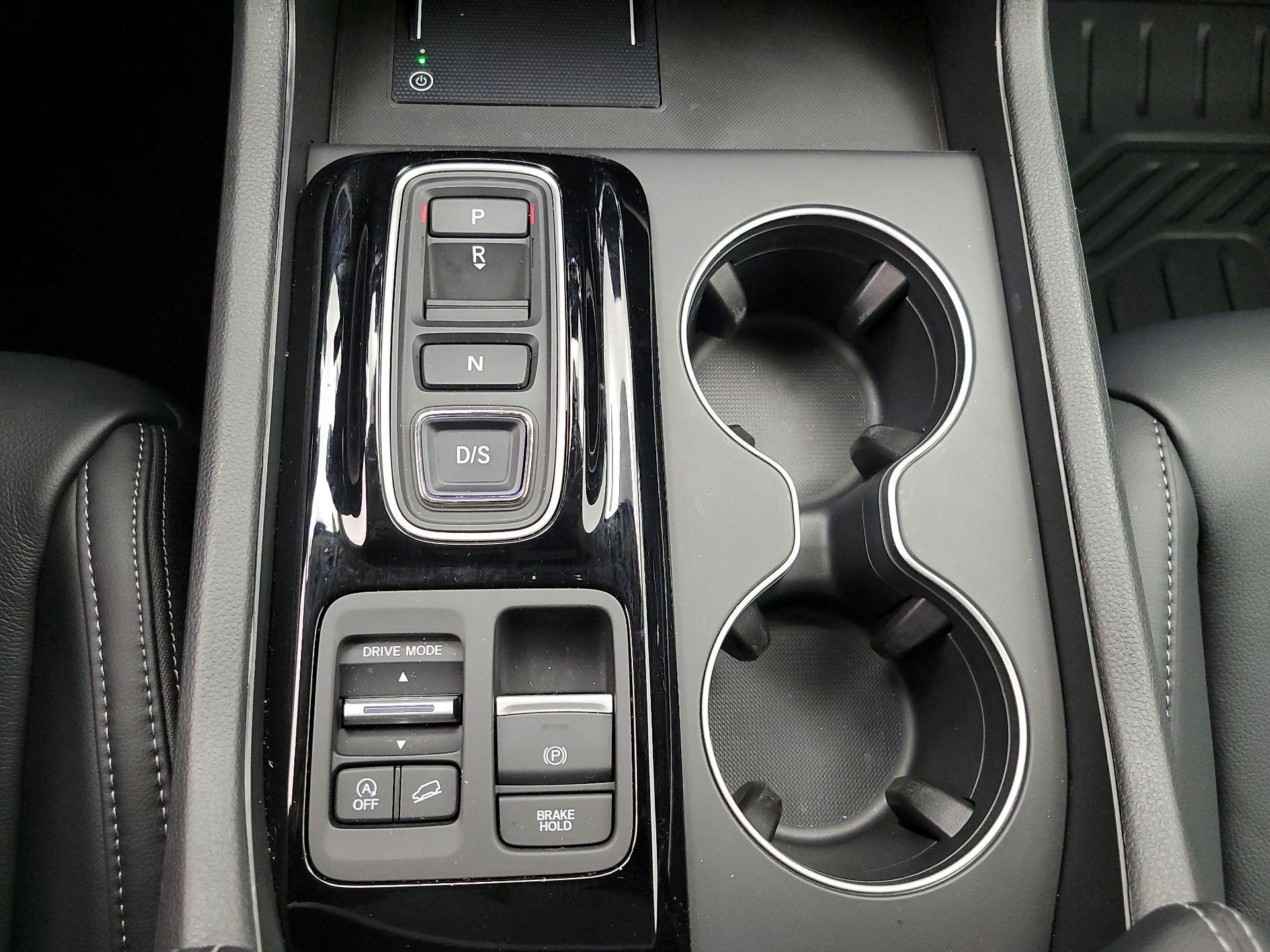 Thumbnail: 2025 Honda Pilot - 17