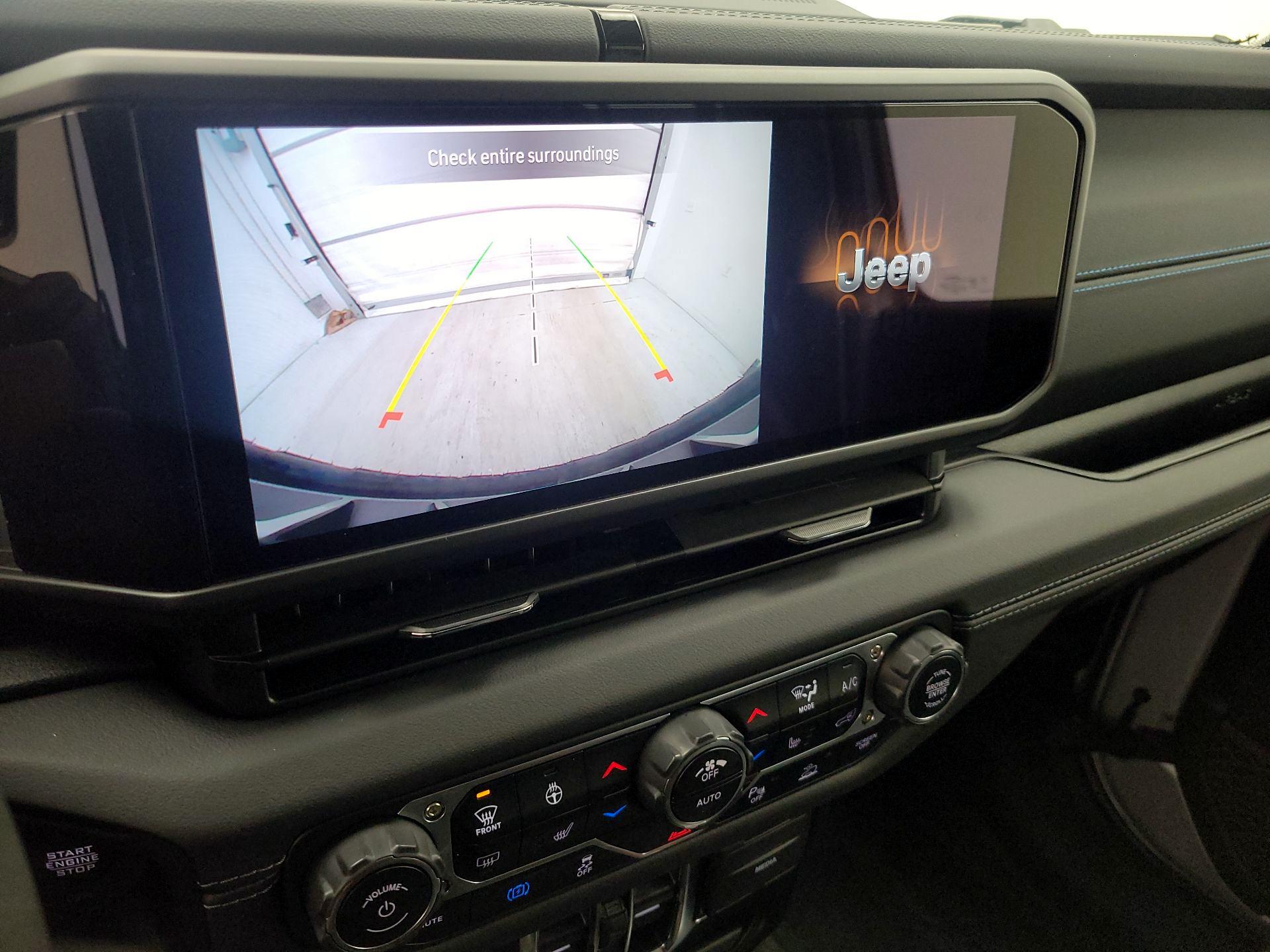 Thumbnail: 2024 Jeep Wrangler - 15