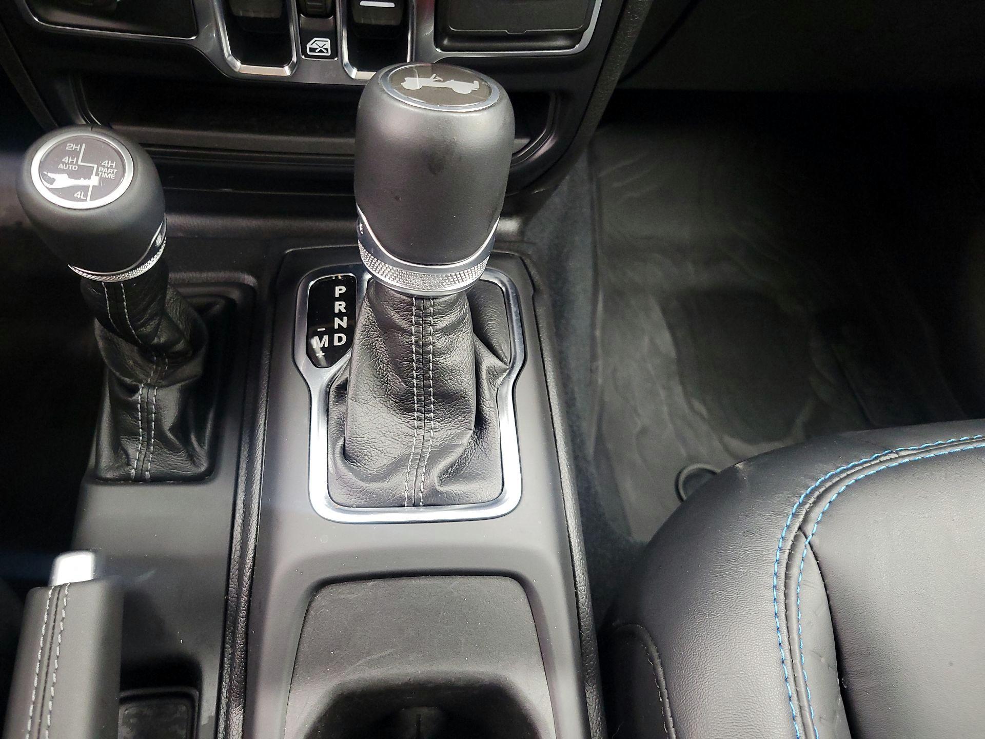 Thumbnail: 2024 Jeep Wrangler - 18