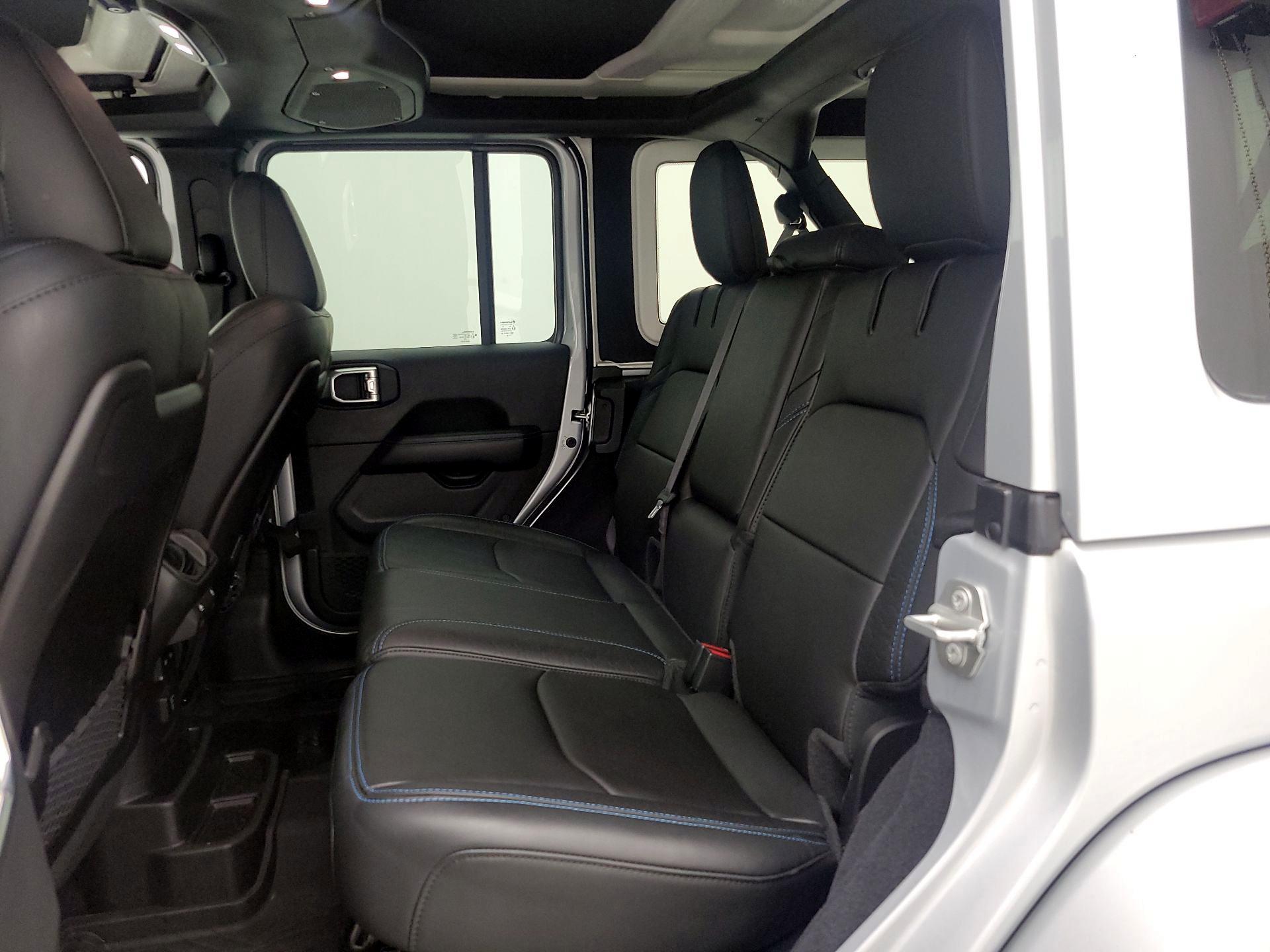 Thumbnail: 2024 Jeep Wrangler - 20