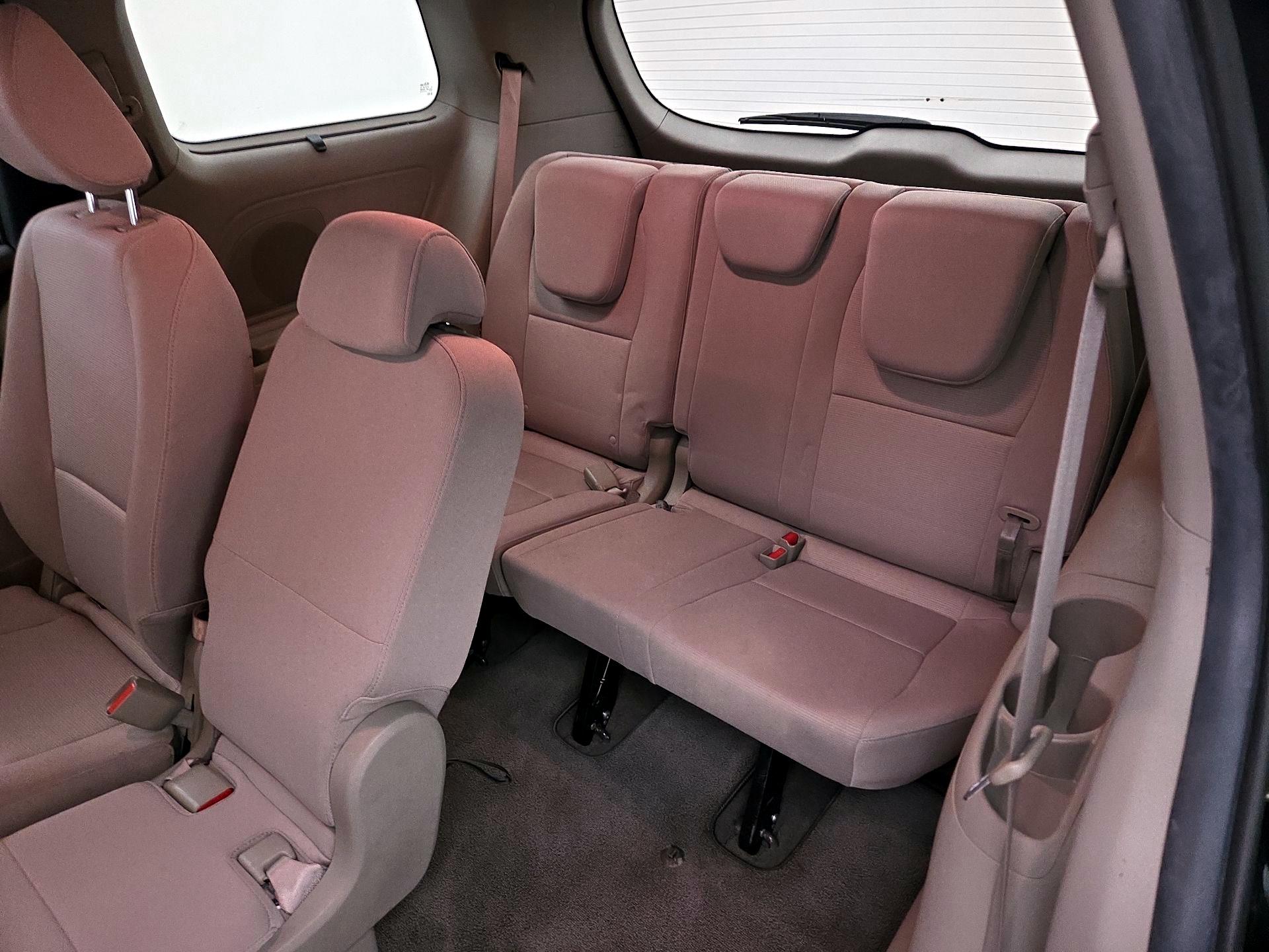 Thumbnail: 2015 Kia Sedona - 20