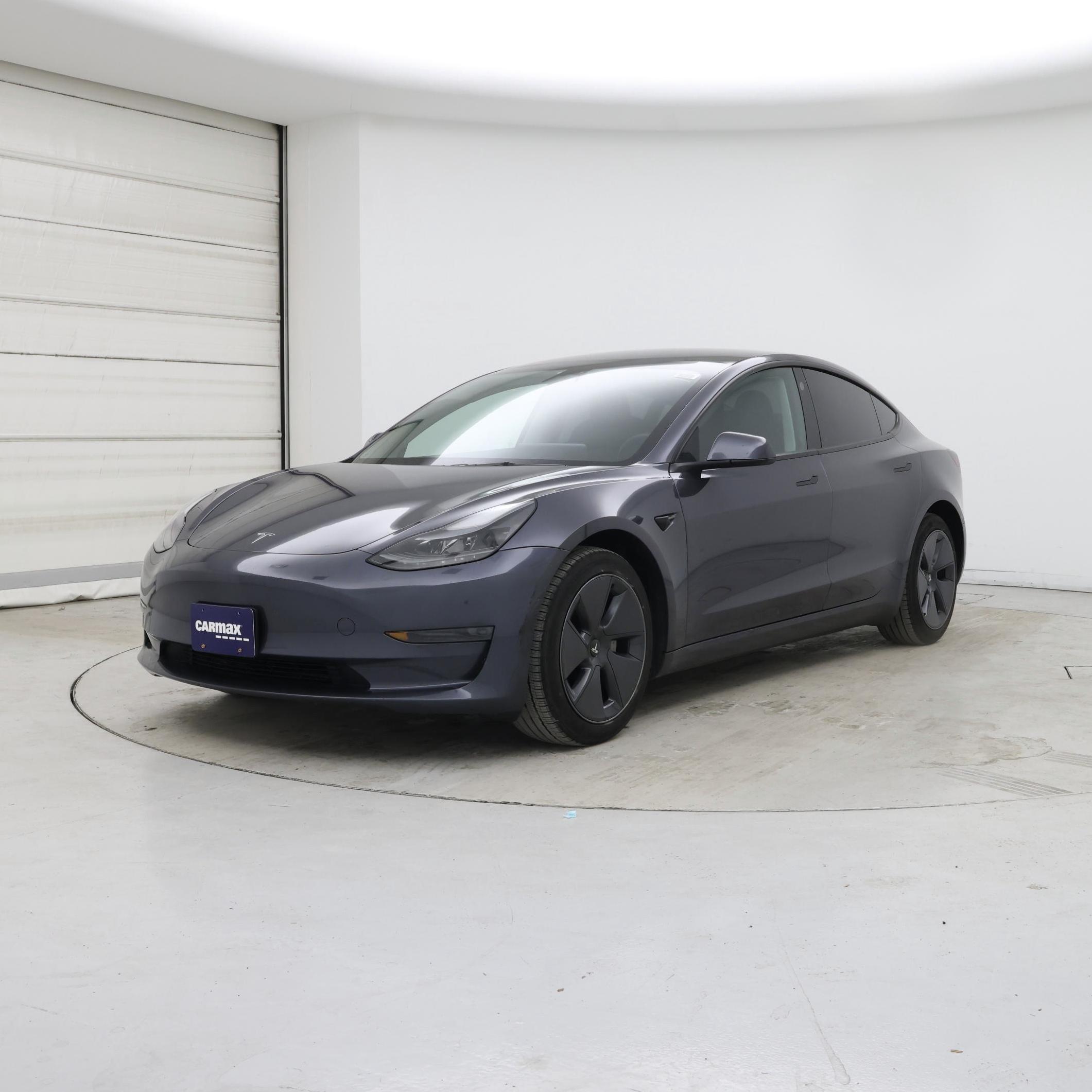Thumbnail: 2023 Tesla Model 3 - 4