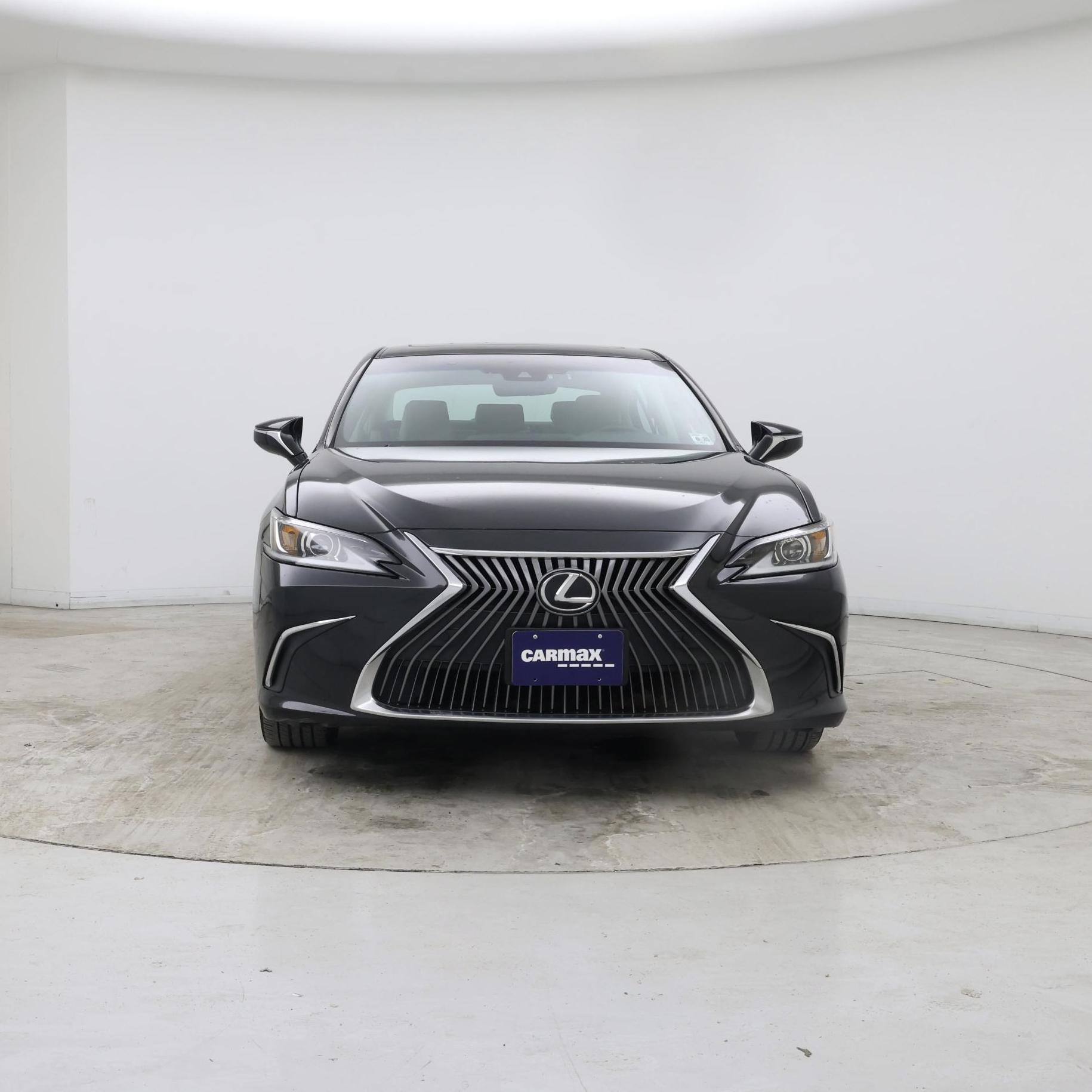 Thumbnail: 2021 Lexus ES - 5