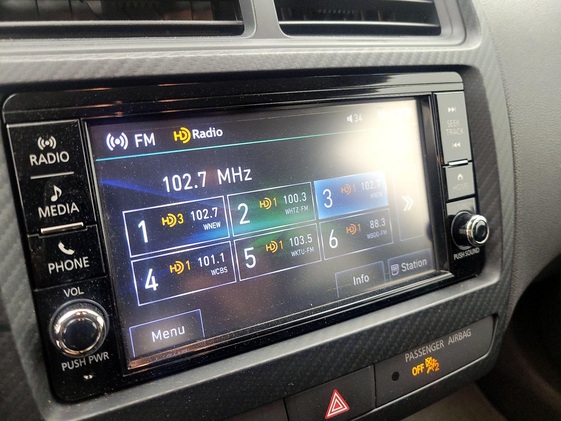 Thumbnail: 2021 Mitsubishi Outlander Sport - 15