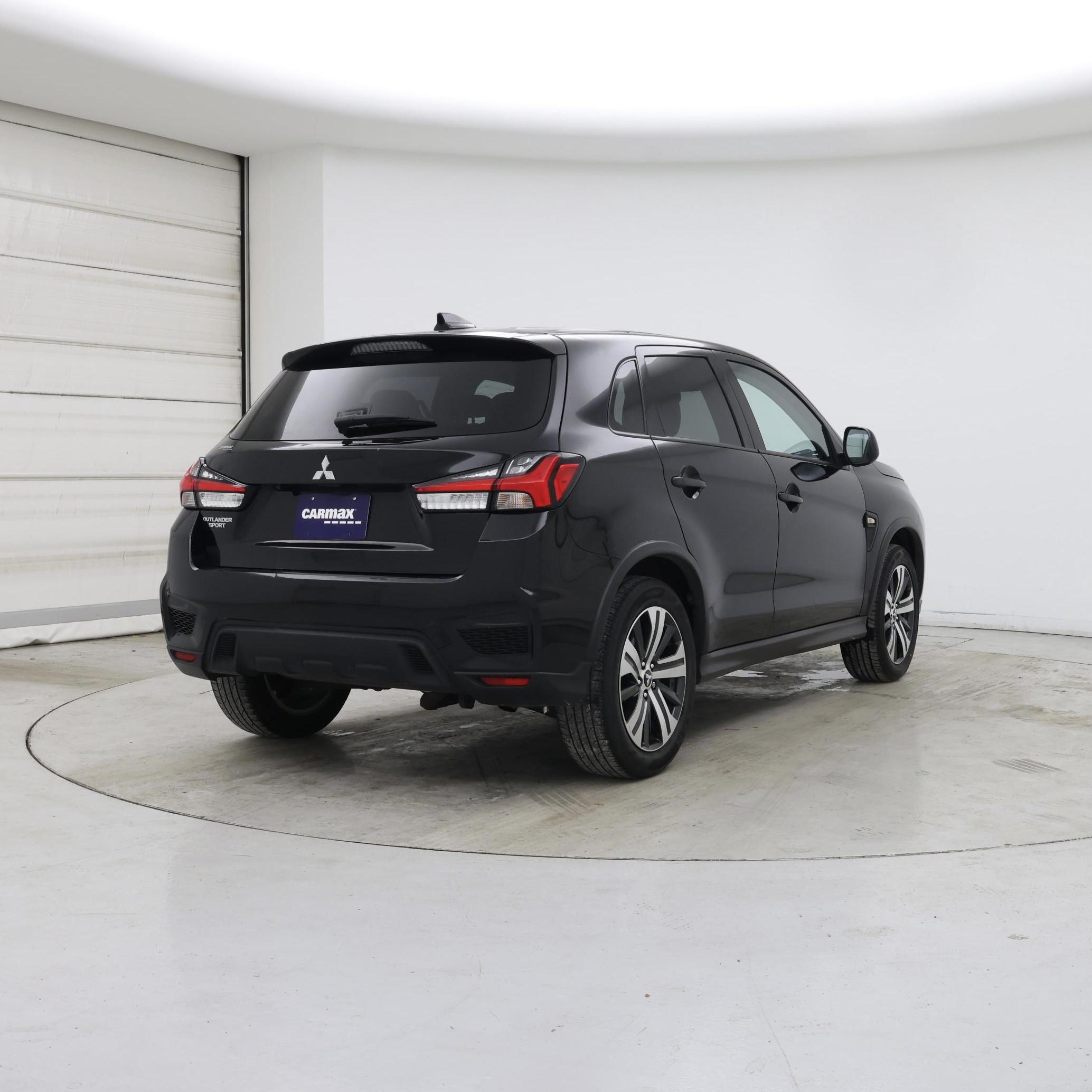 Thumbnail: 2021 Mitsubishi Outlander Sport - 8