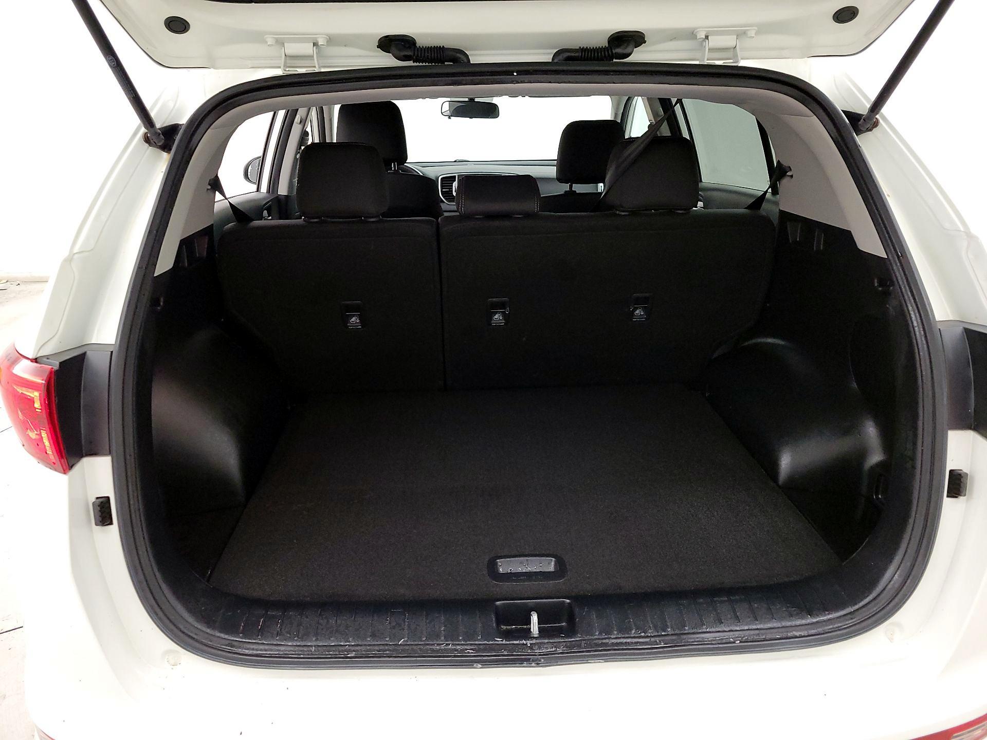 Thumbnail: 2019 Kia Sportage - 20