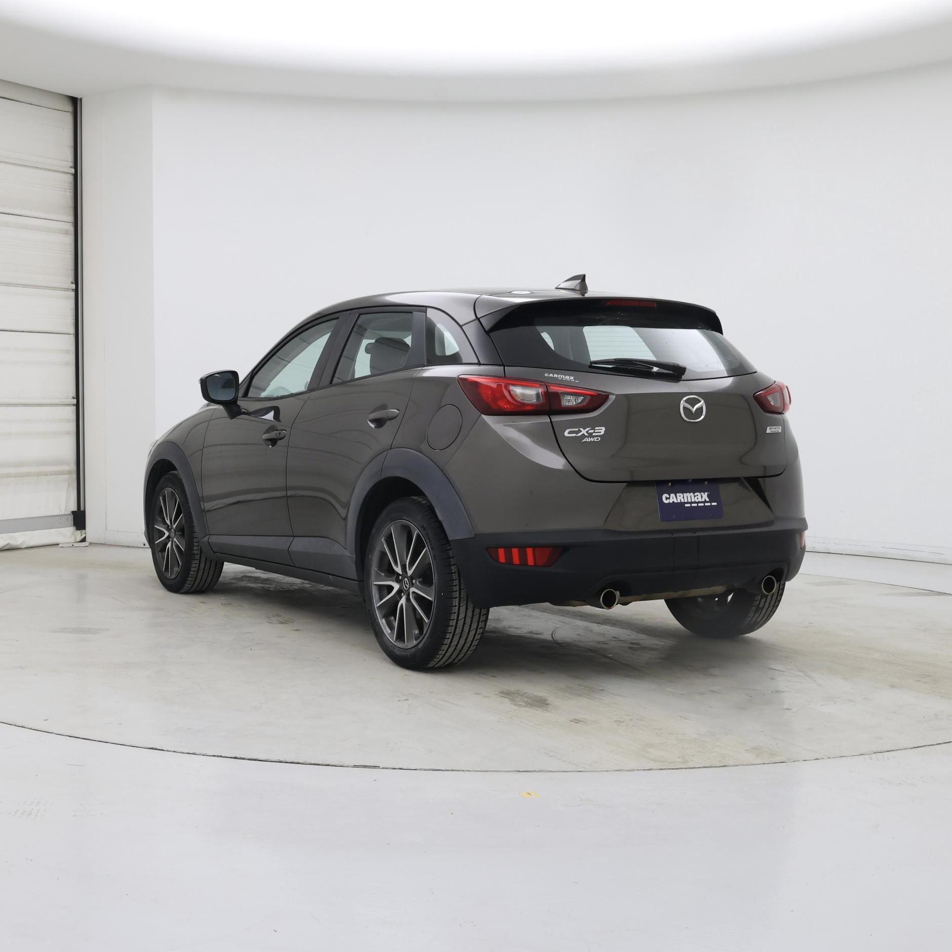 Thumbnail: 2017 Mazda CX-3 - 2