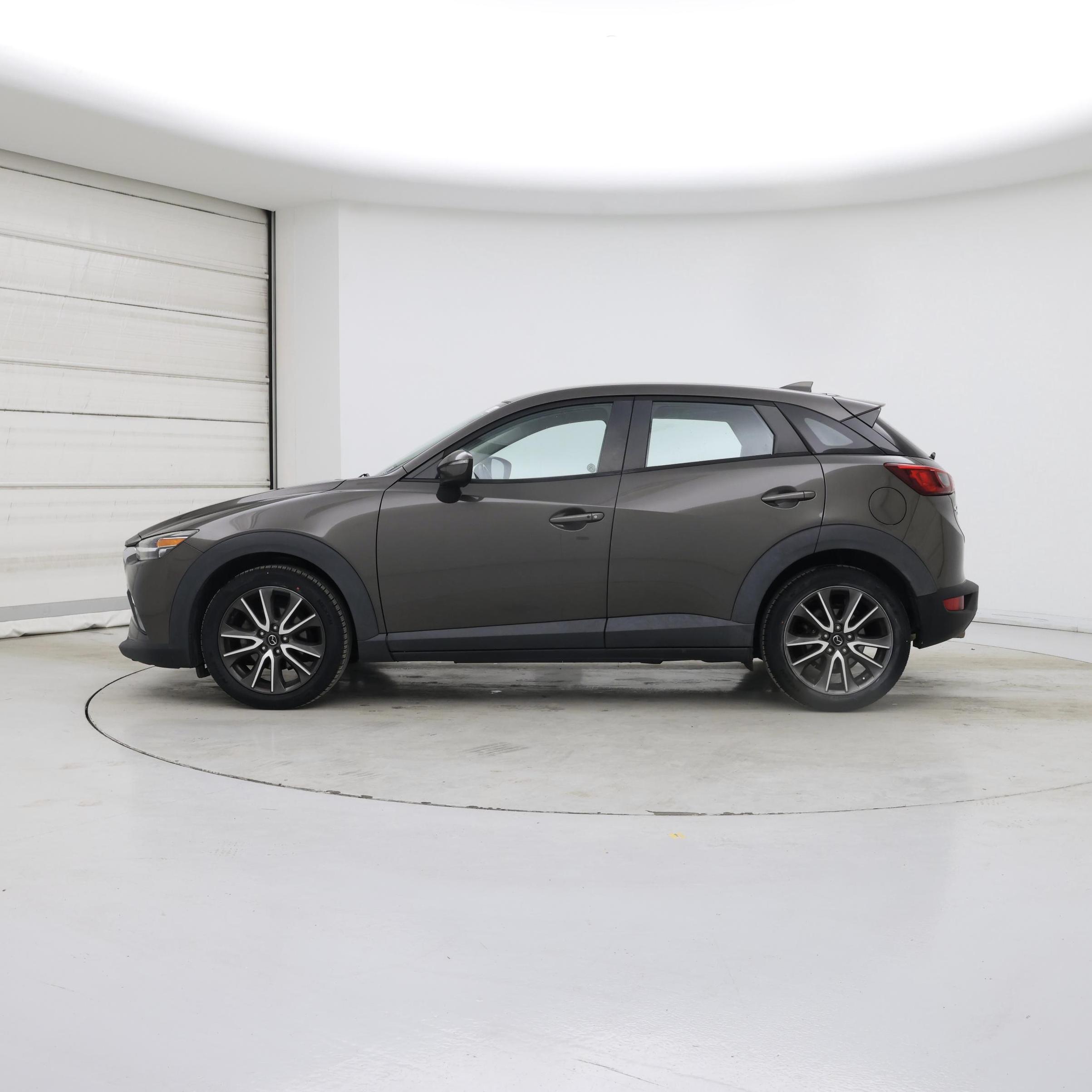 Thumbnail: 2017 Mazda CX-3 - 3