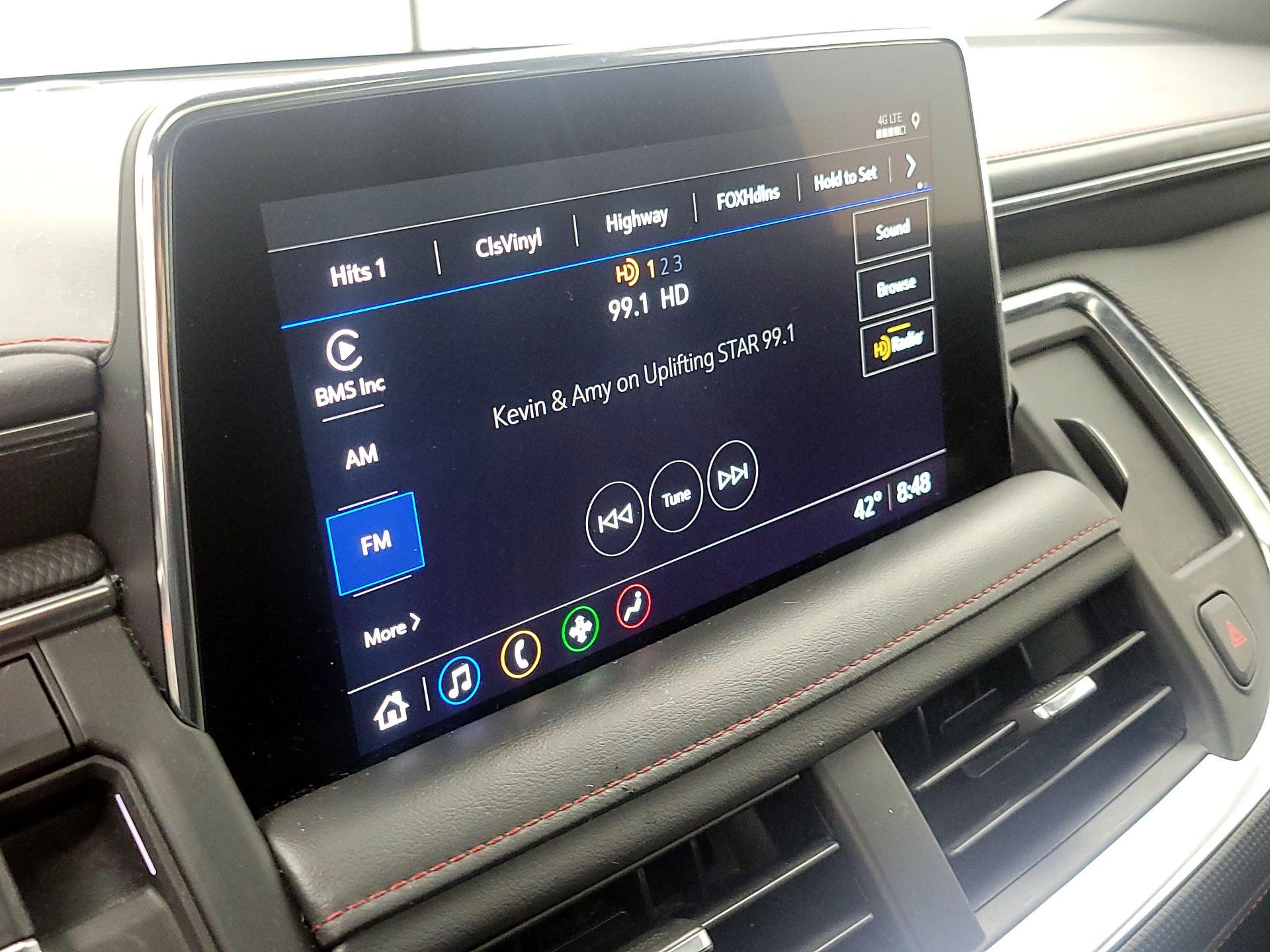 Thumbnail: 2021 Chevrolet Suburban - 15