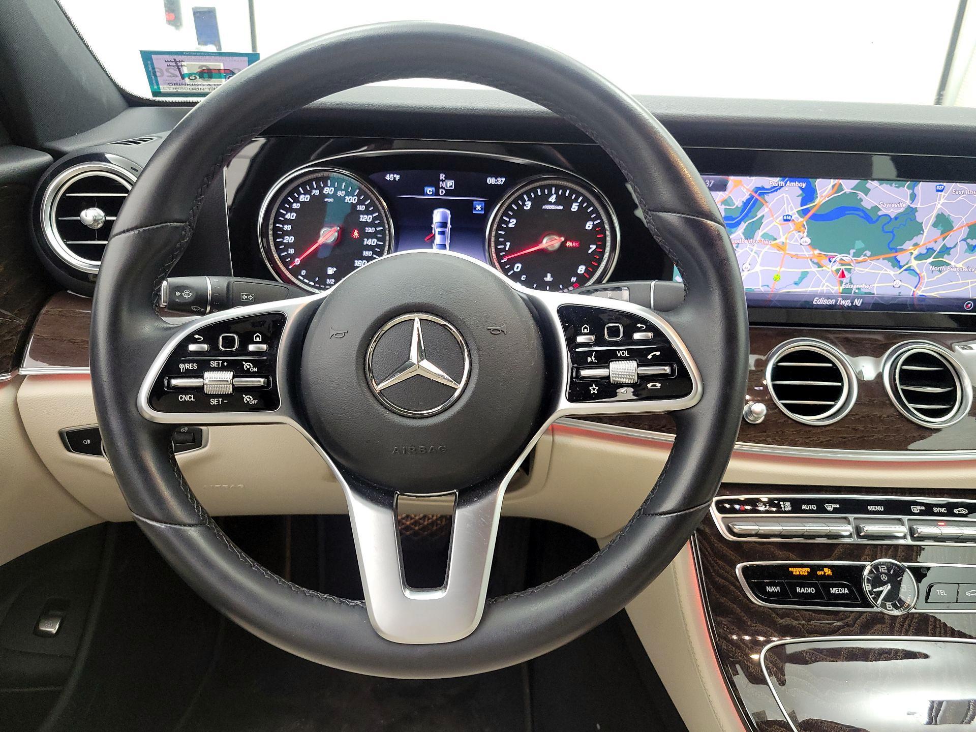 Thumbnail: 2019 Mercedes-Benz E-Class - 10