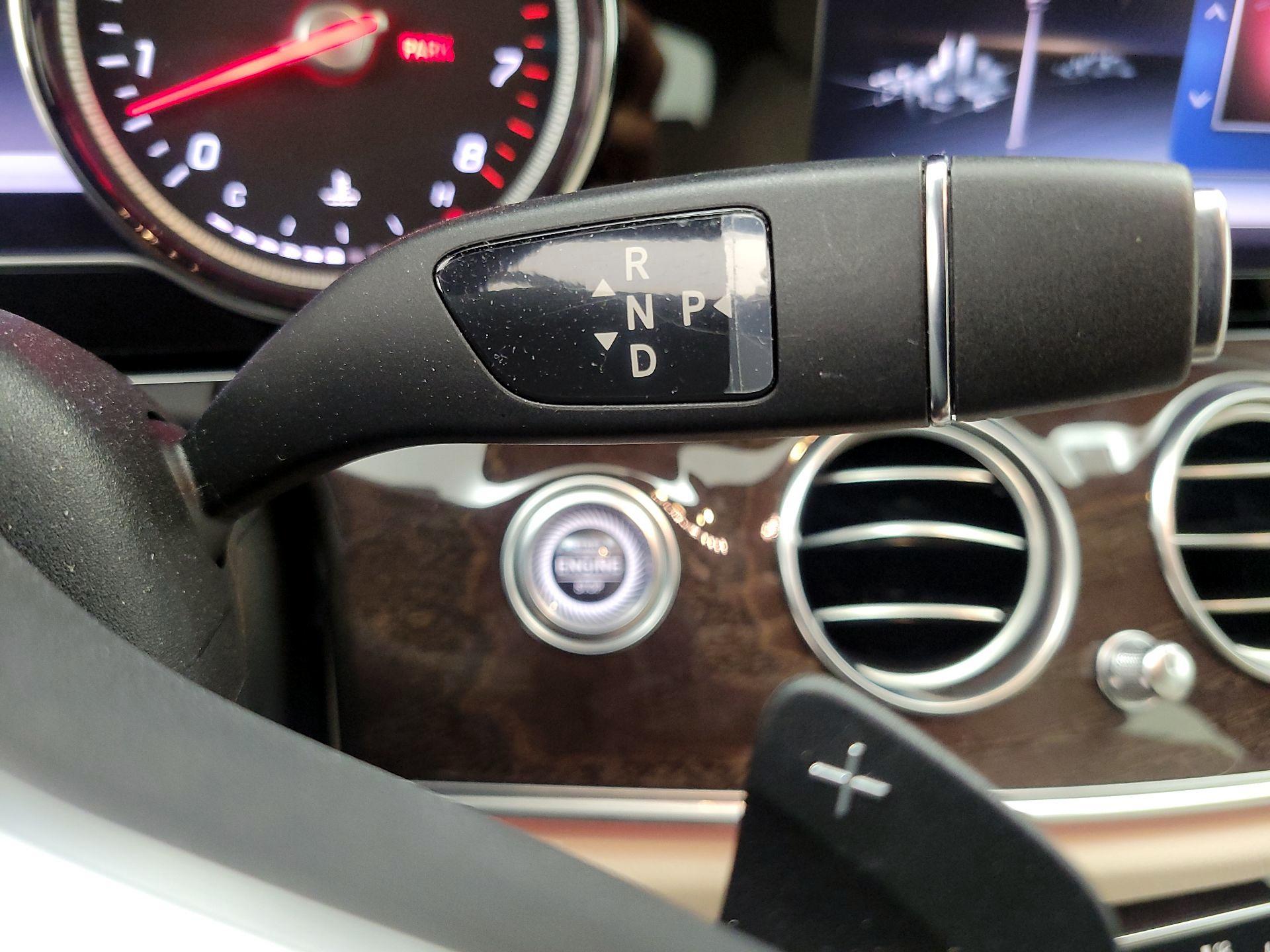 Thumbnail: 2019 Mercedes-Benz E-Class - 18