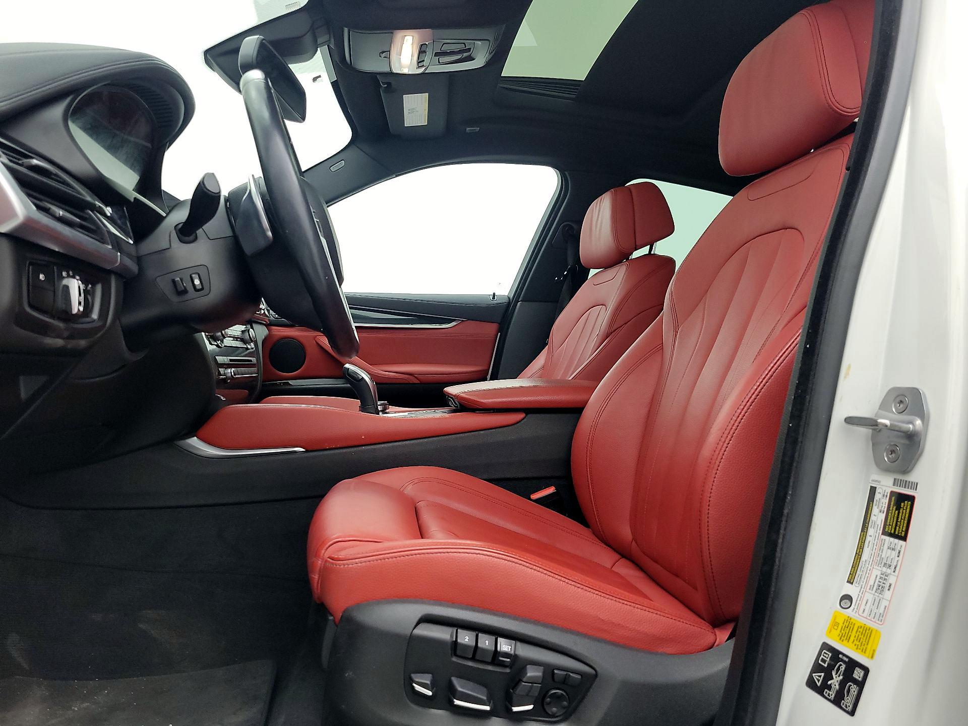 Thumbnail: 2018 BMW X6 - 11