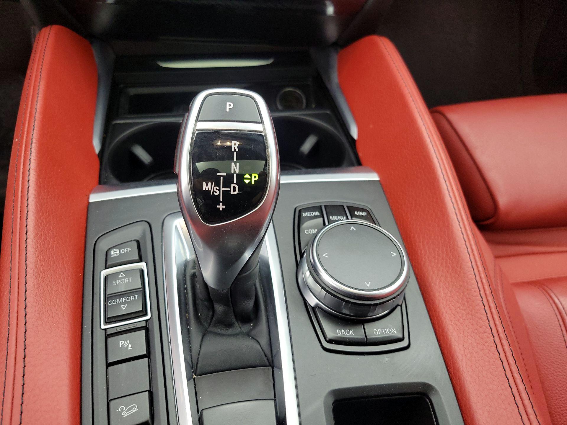 Thumbnail: 2018 BMW X6 - 17