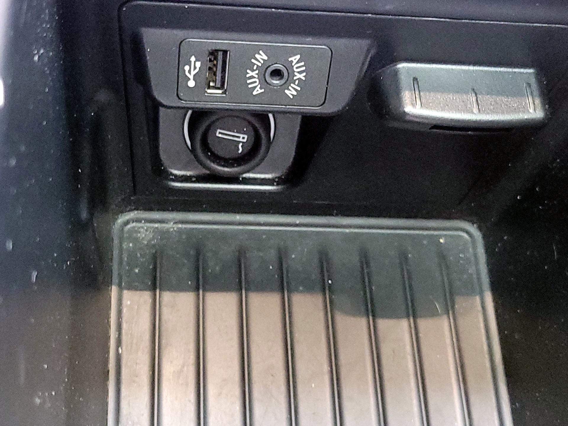 Thumbnail: 2018 BMW X6 - 18